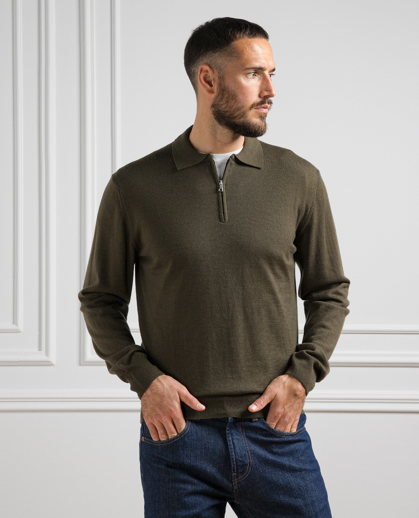 Khaki wool polo shirt Cashmere&Whiskey
Khaki wool polo shirt Cashmere&Whiskey