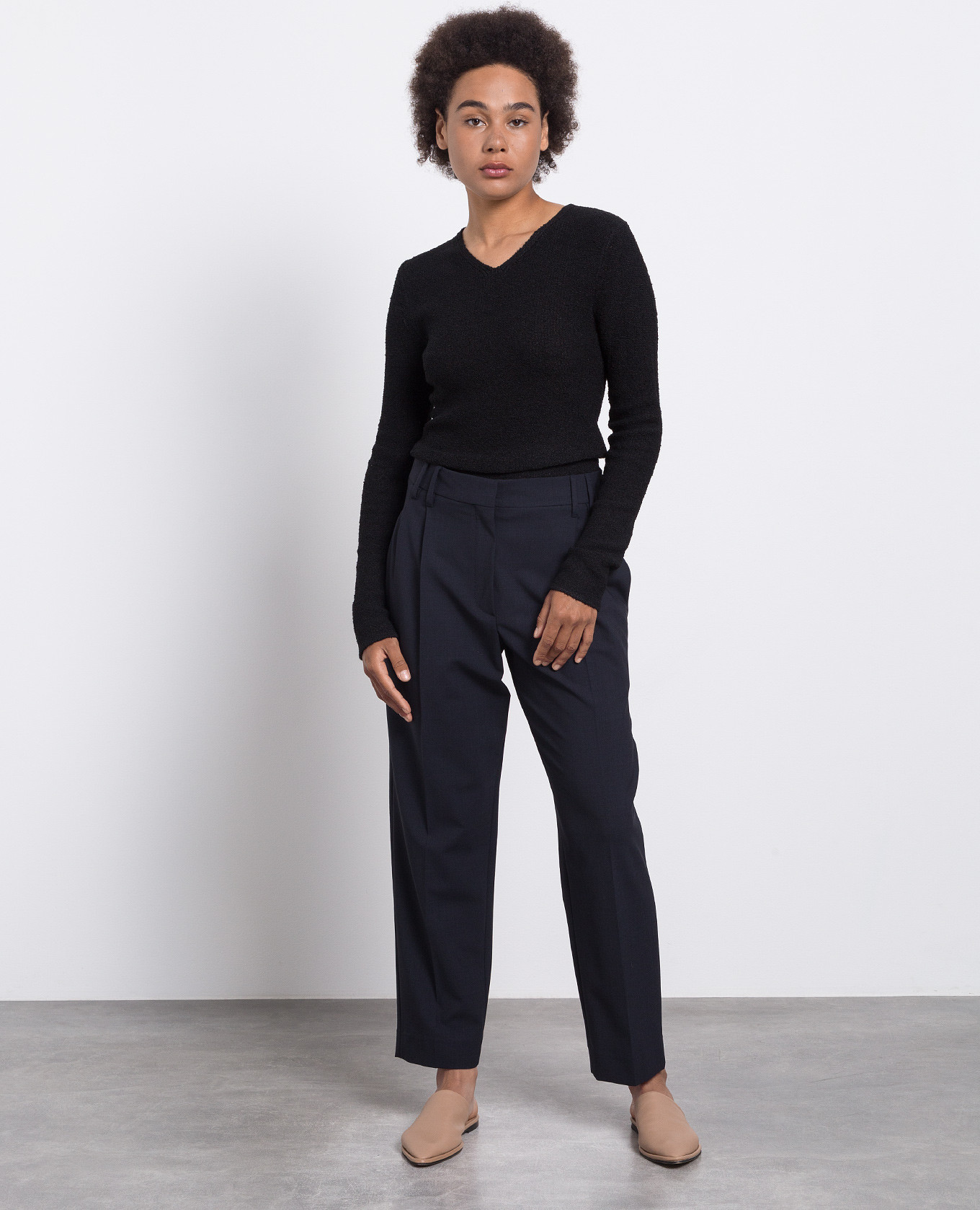 Black pullover Toteme
Black pullover Toteme