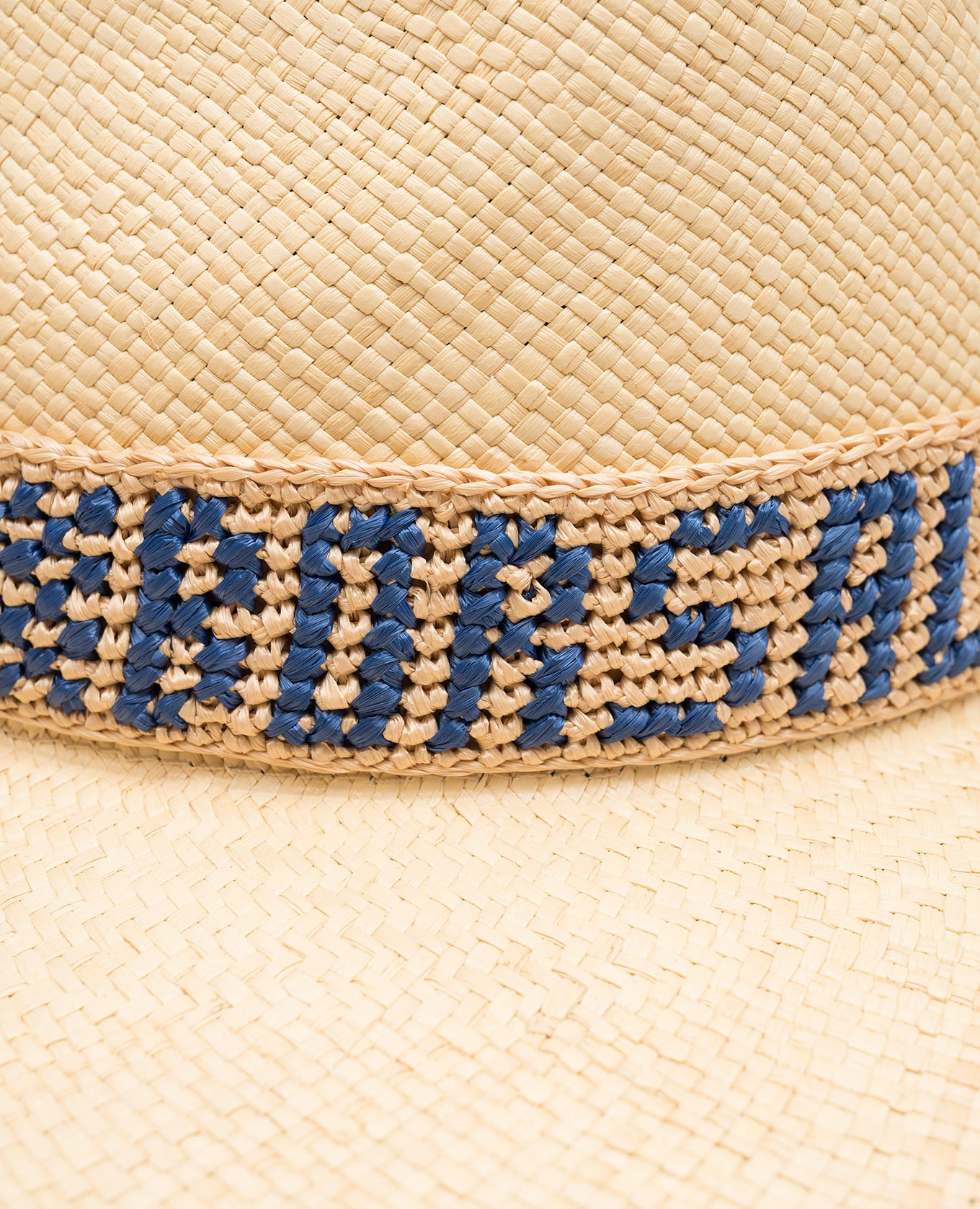 Beige straw hat with logo pattern Borsalino
Beige straw hat with logo pattern Borsalino