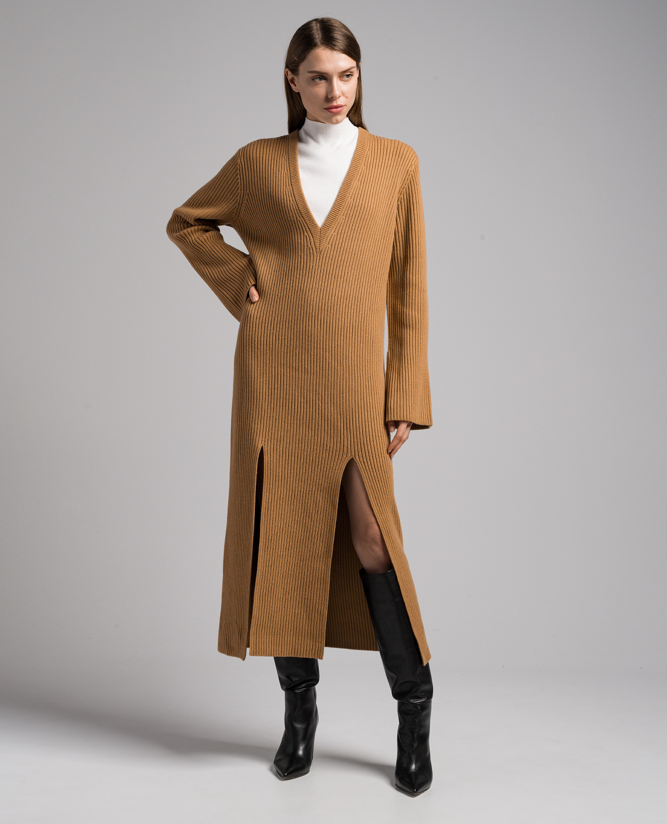 Brown cashmere dress Michael Kors
Brown cashmere dress Michael Kors