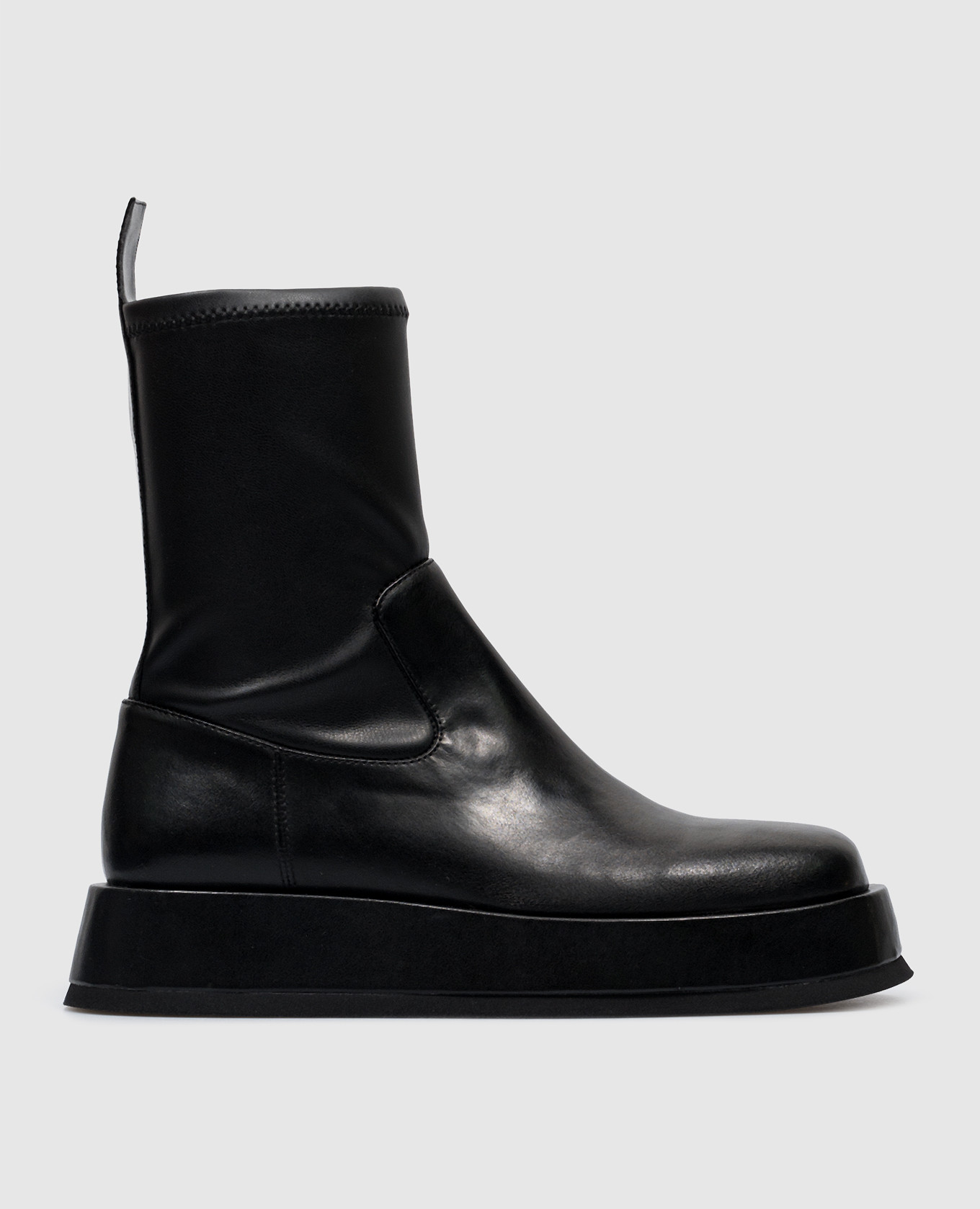 Black leather boots gia borghini