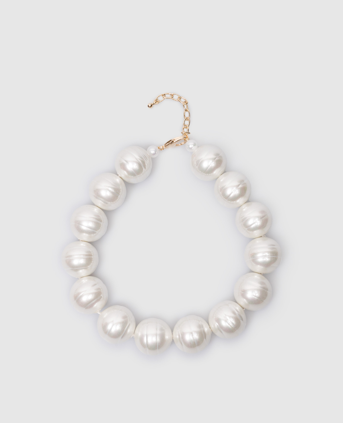 

White necklace with massive beads Madreperla
