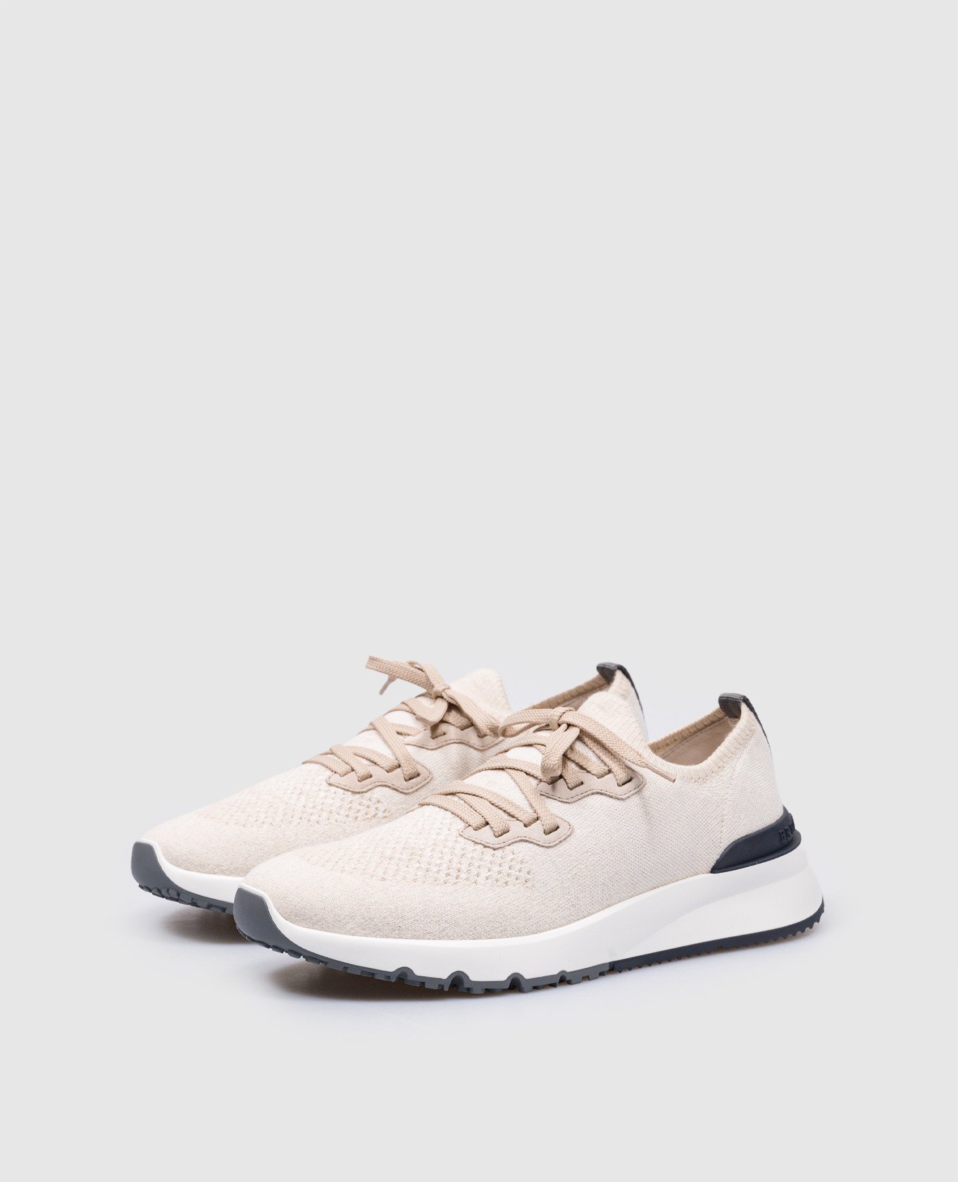 

Beige sneakers with a logo Brunello Cucinelli