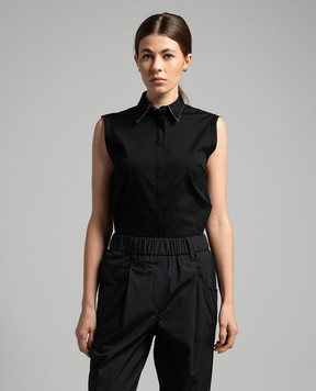 Brunello Cucinelli A black blouse with a monil chain made of eco-tuni M0091MA616