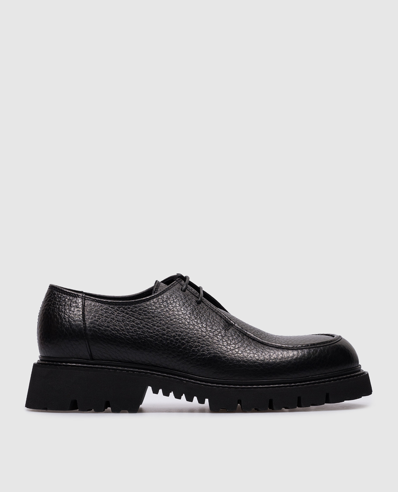 

Black leather derbies Doucal's