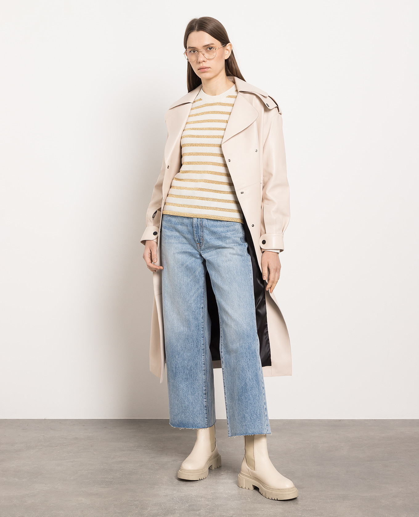 

Grace Crop Distressed Blue Jeans SLVRLAKE, Light blue