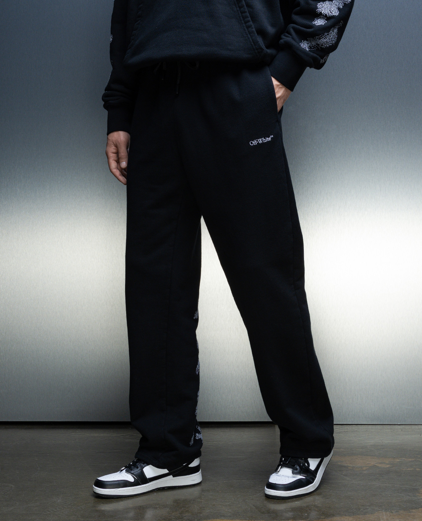 

Black sweatpants with logo Off-White
