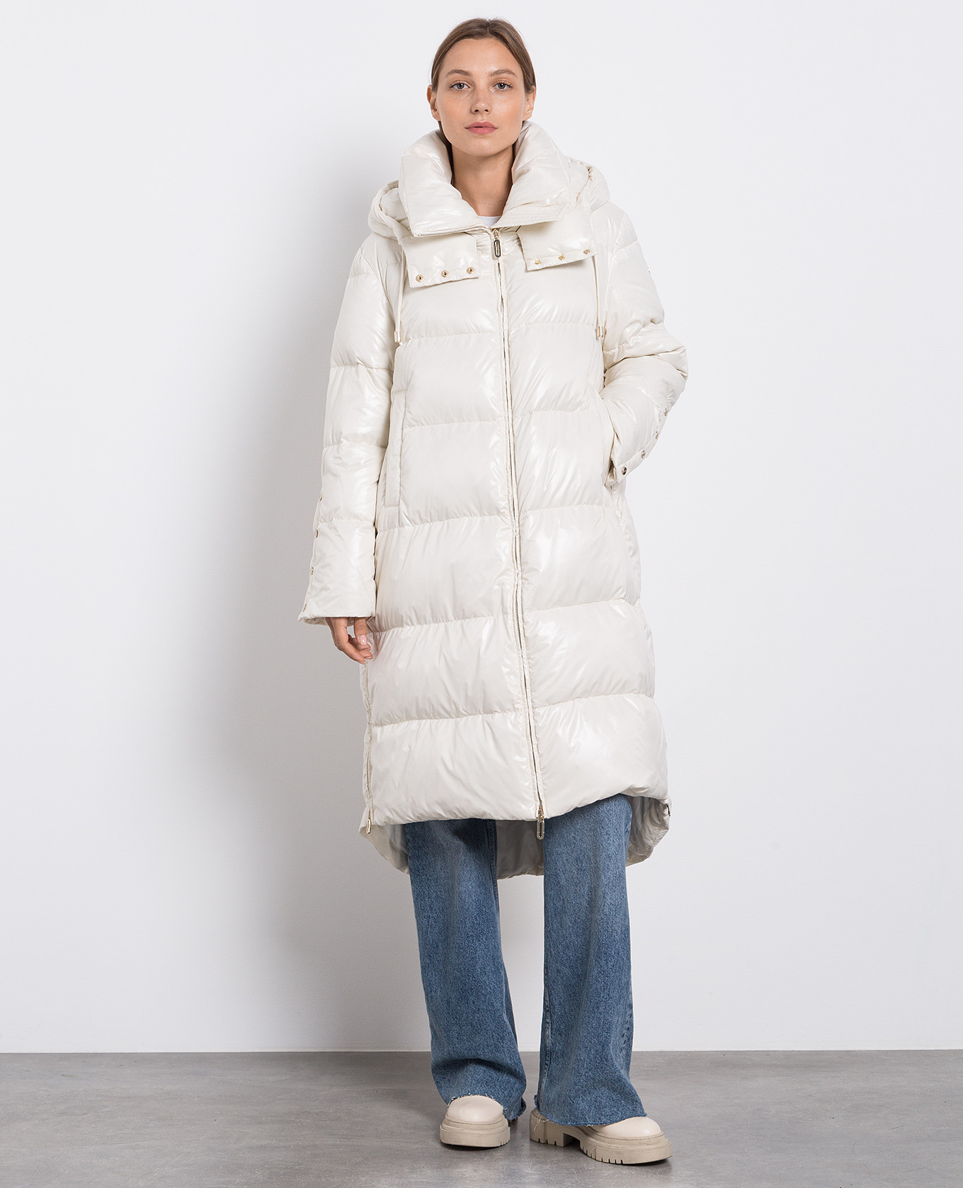 White down jacket with logo Stilnology 2