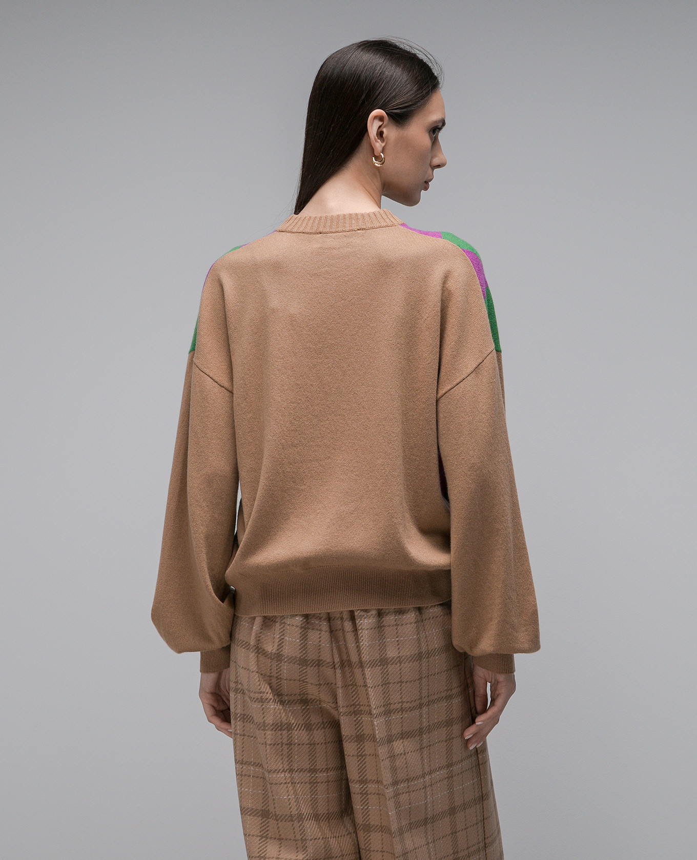

Beige sweater made of cashmere in a geometric pattern Ballantyne