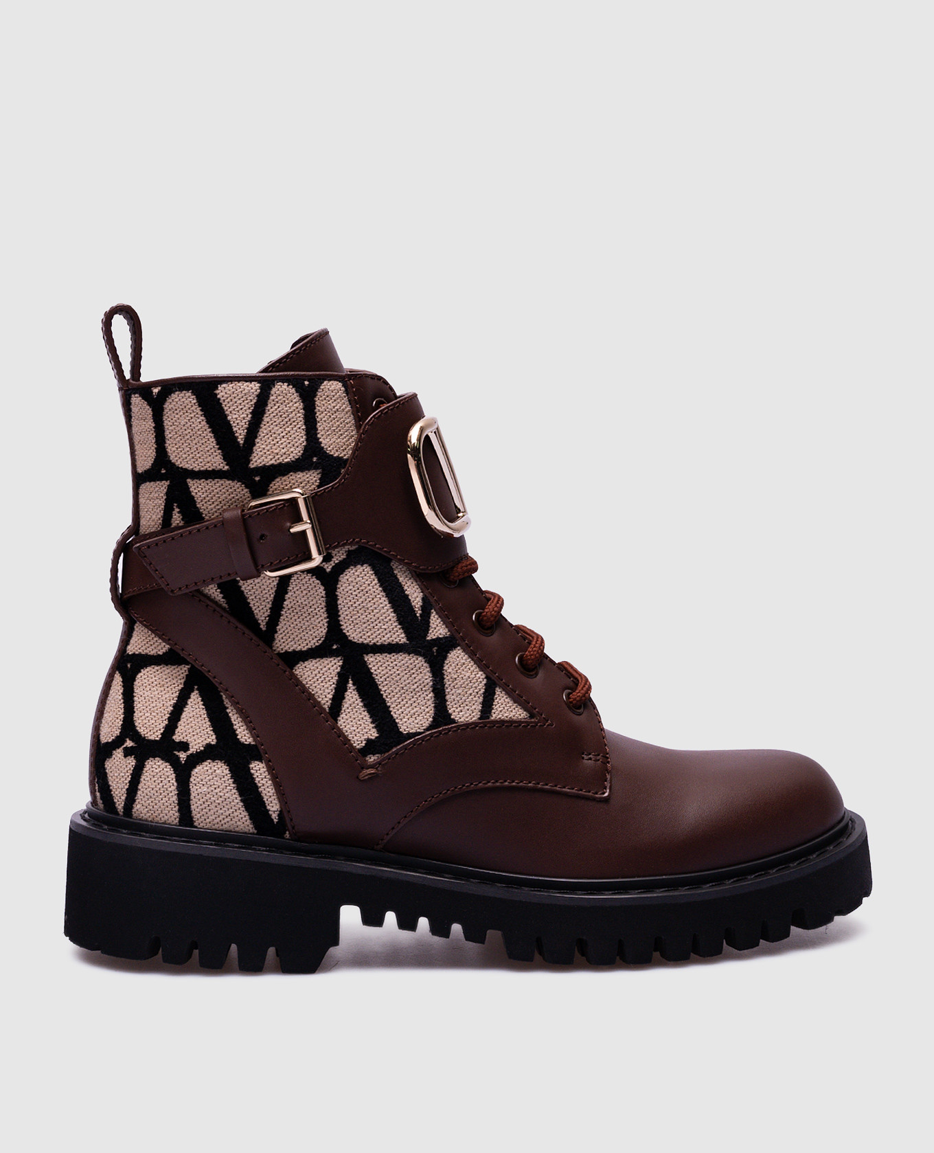 

Vlogo Signature Brown Combination Boots Valentino