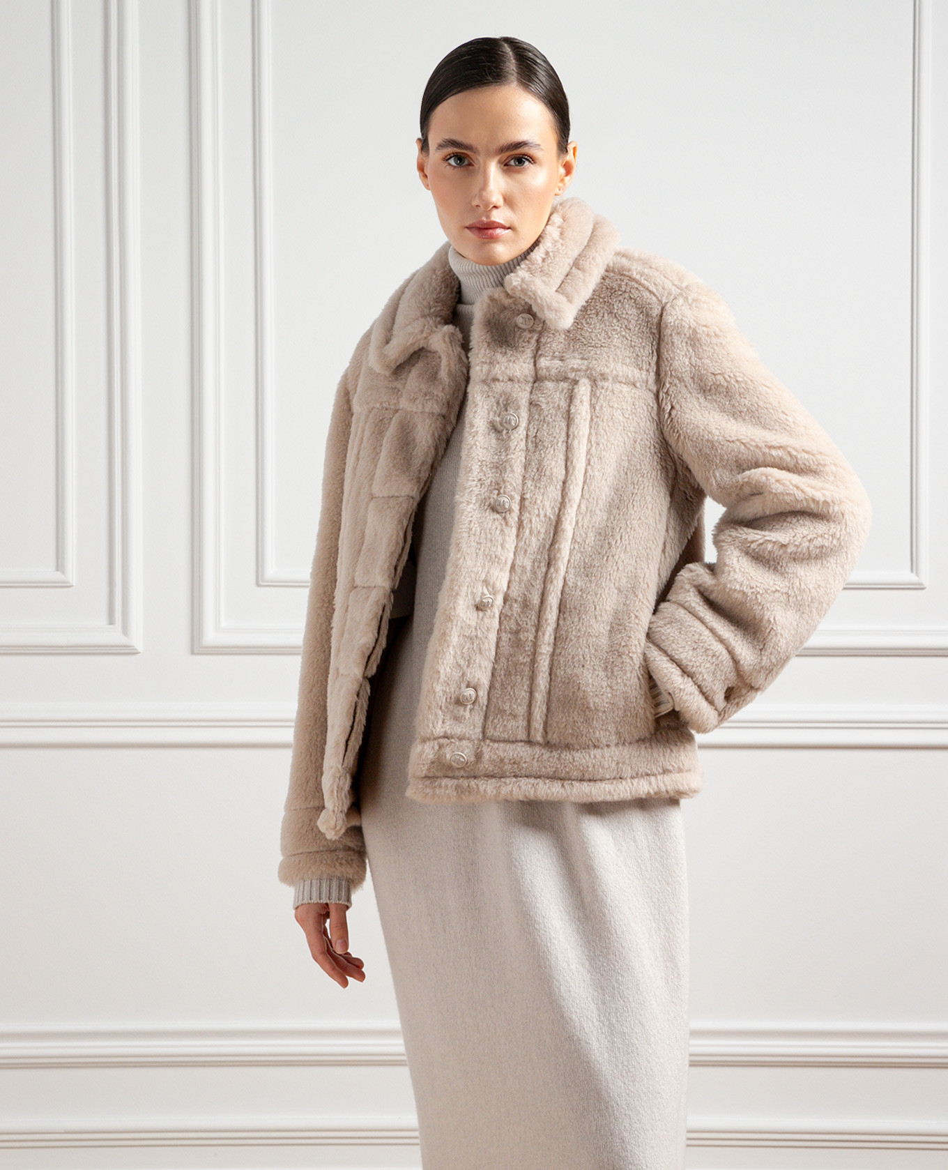 

Beige Teddino jacket made of wool and silk Max Mara