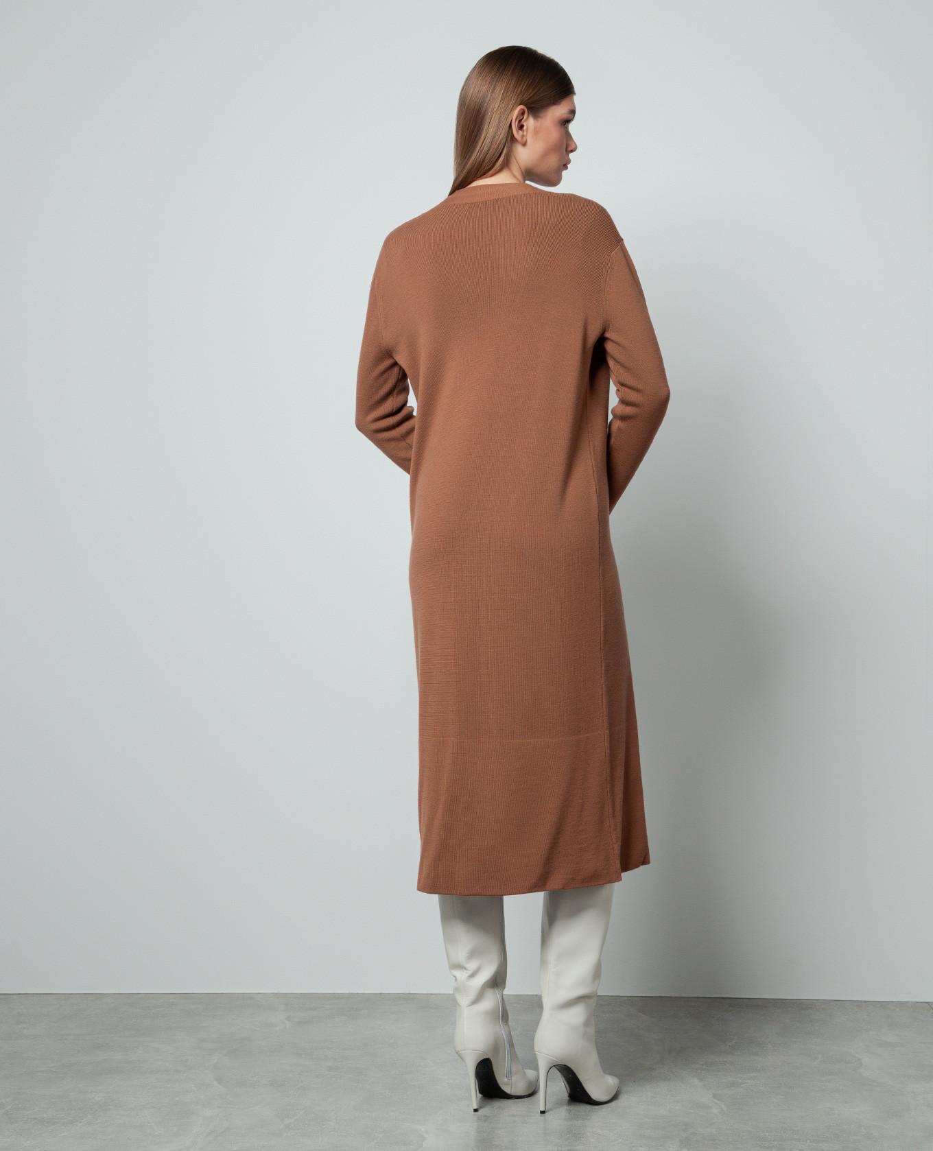 

Brown cardigan made of wool Enrico Mandelli