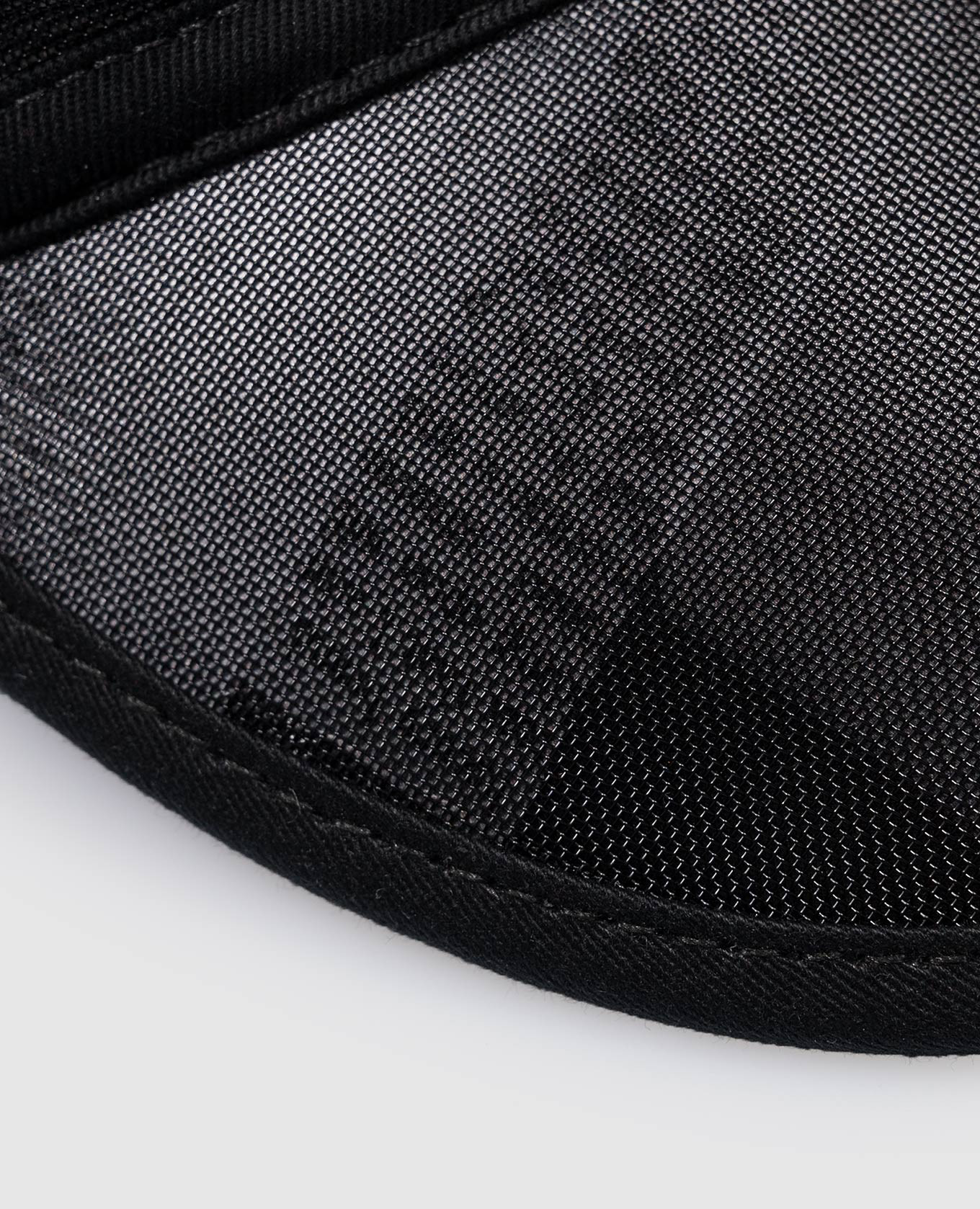 

X Ray Black Cap Off-White