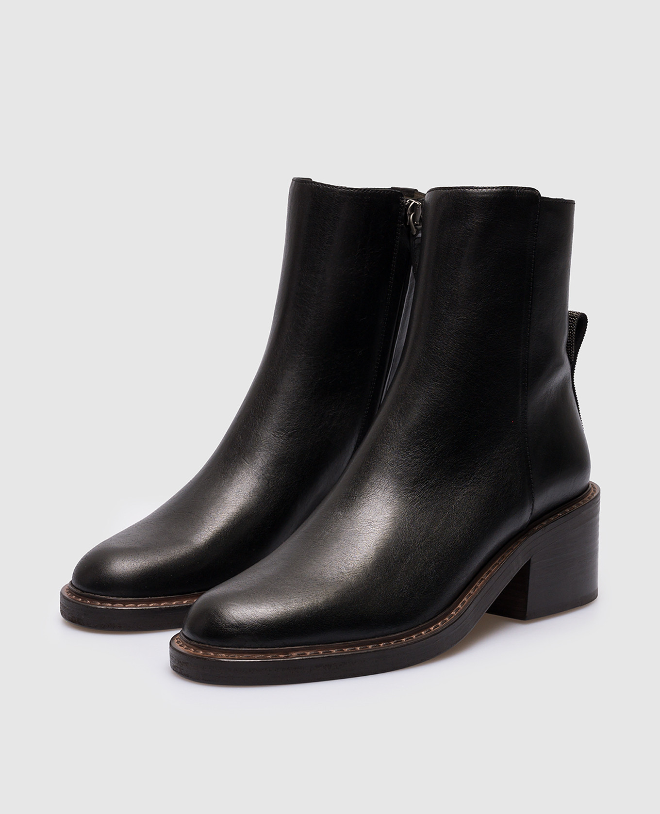 

Black leather boots Brunello Cucinelli
