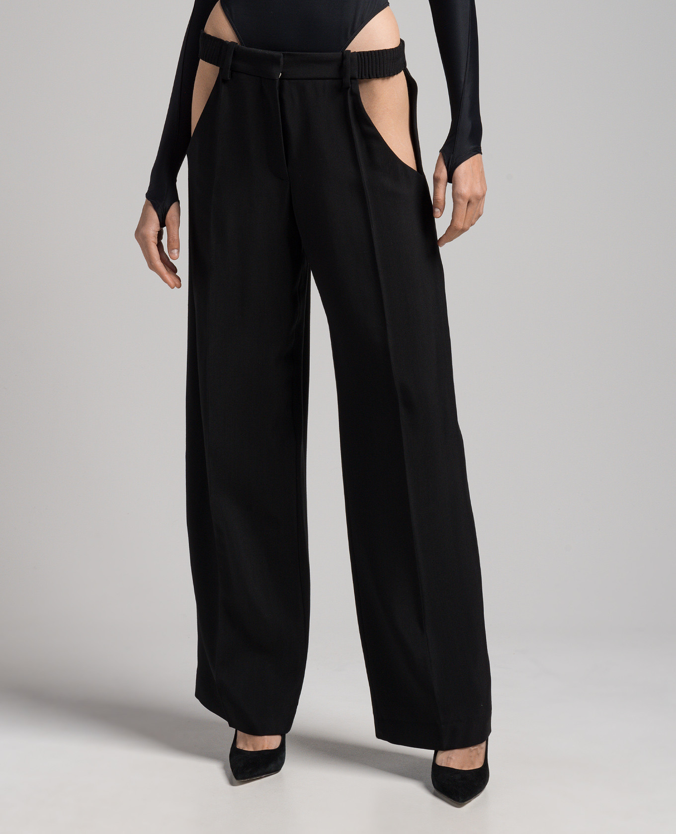 Black pants with curved necklines Thierry Mugler 3