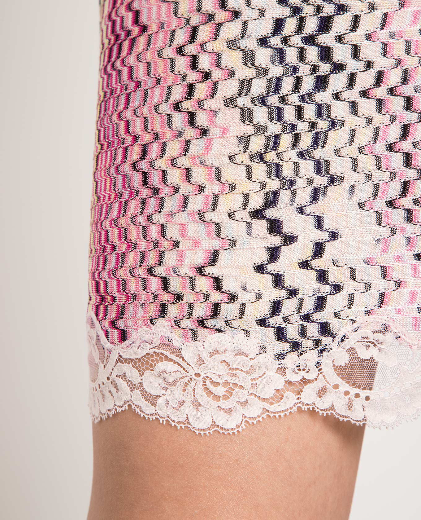 

Mini skirt in a geometric print with lace Missoni, White