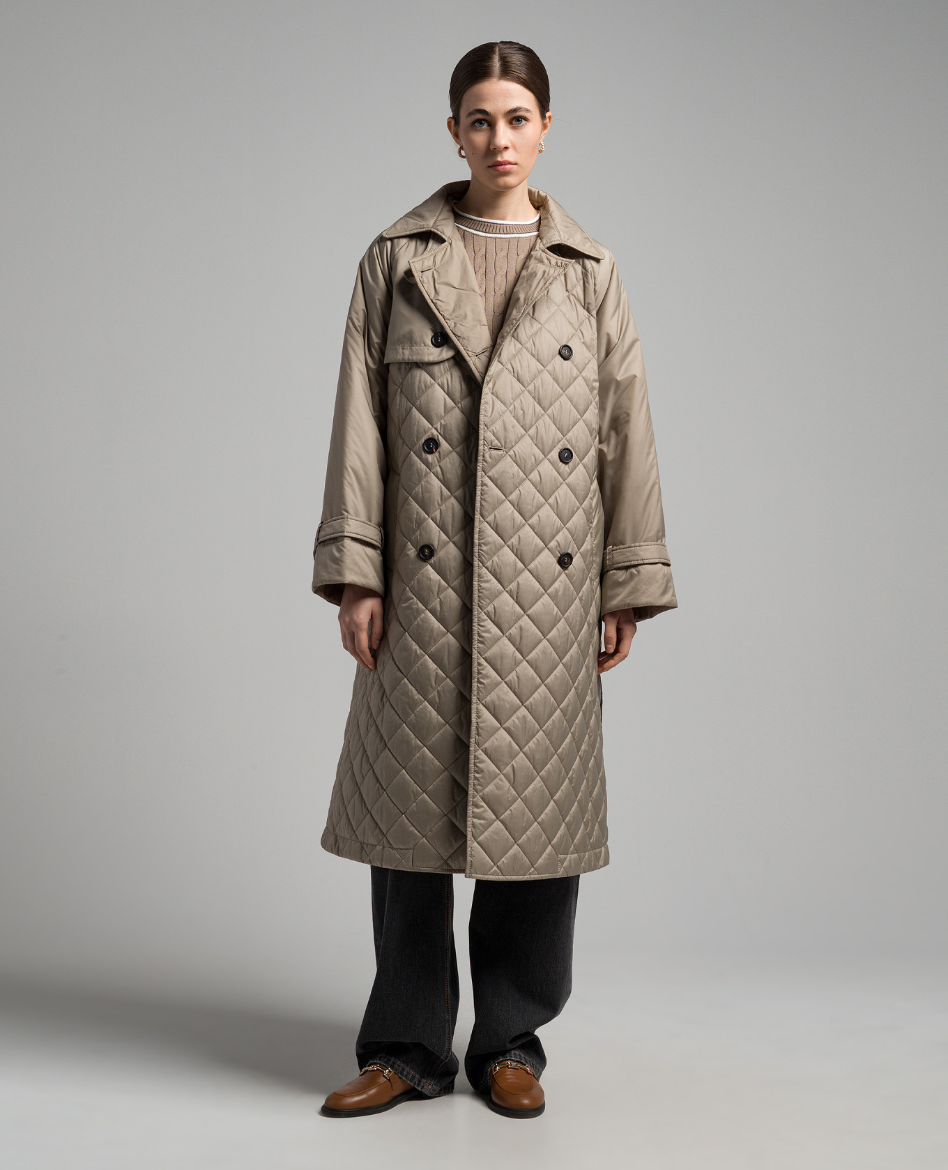 

Beige double-breasted quilted trench coat Brunello Cucinelli