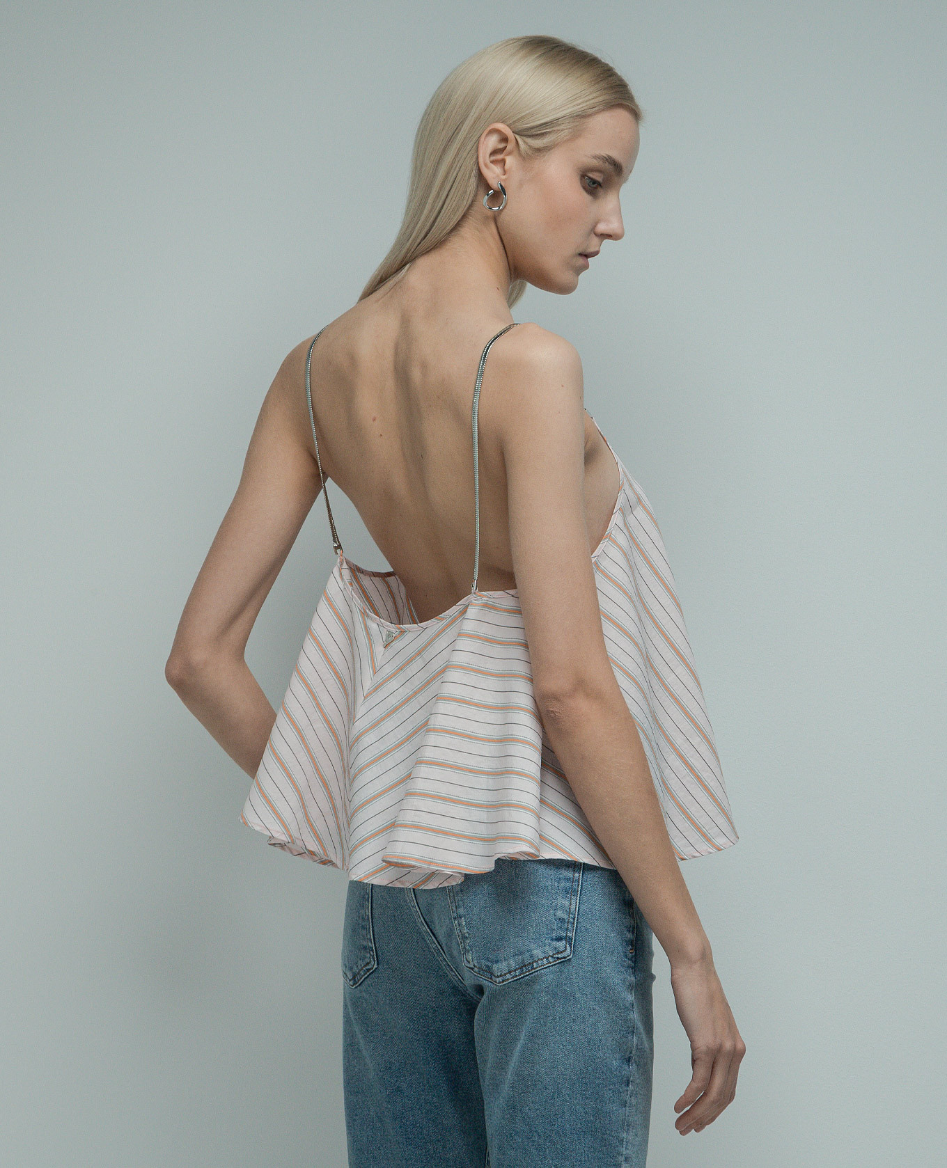 

Pink striped top with a chain Dondup