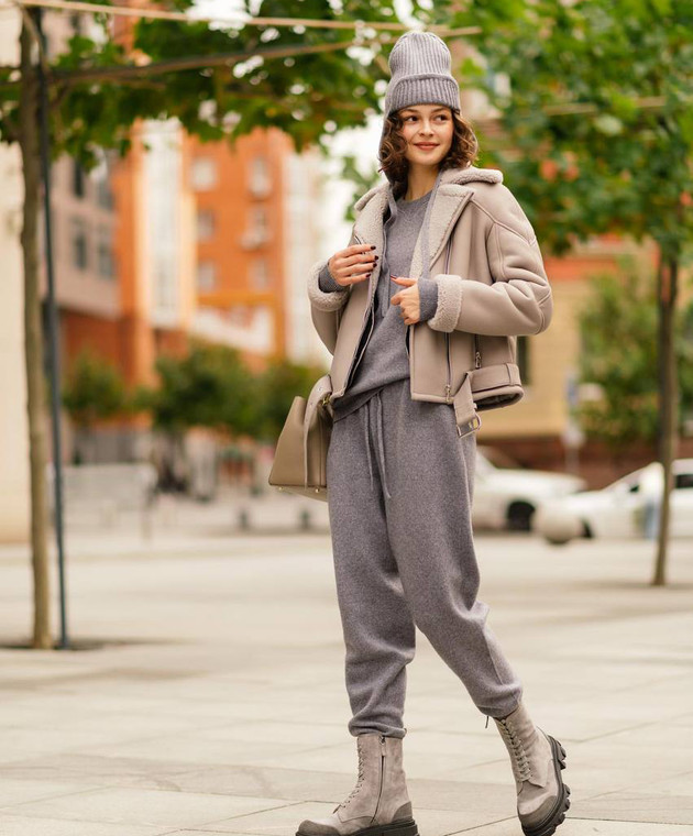 Babe Pay Pls Gray cashmere jumper and joggers suit