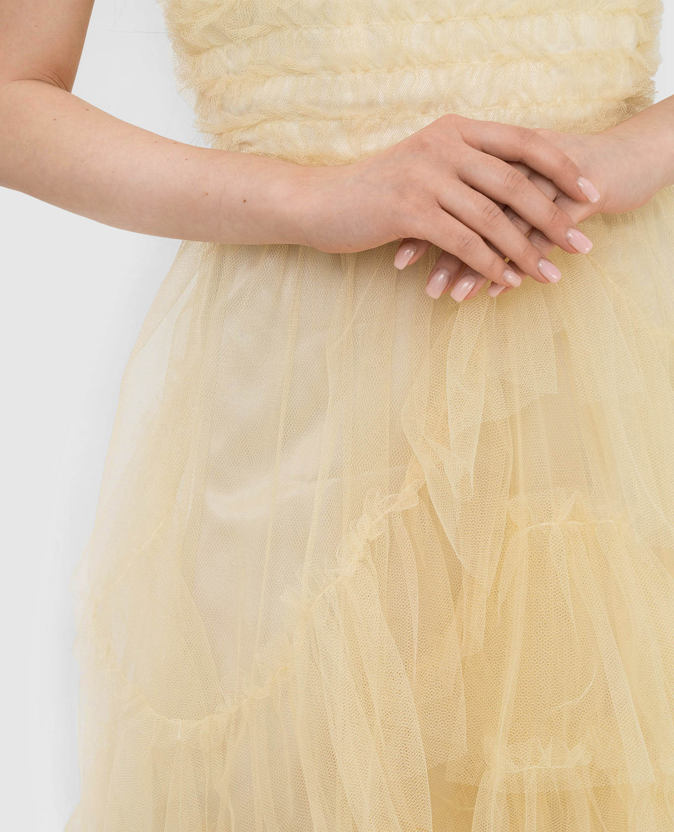 

Layered dress with frills and ruffles Philosophy di Lorenzo Serafini, Beige
