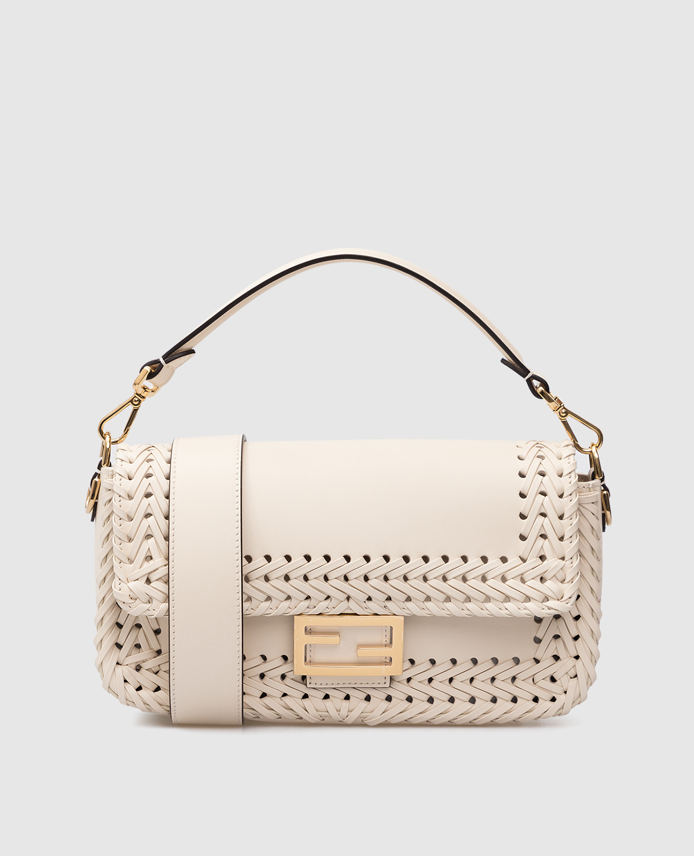 Fendi woven baguette sale