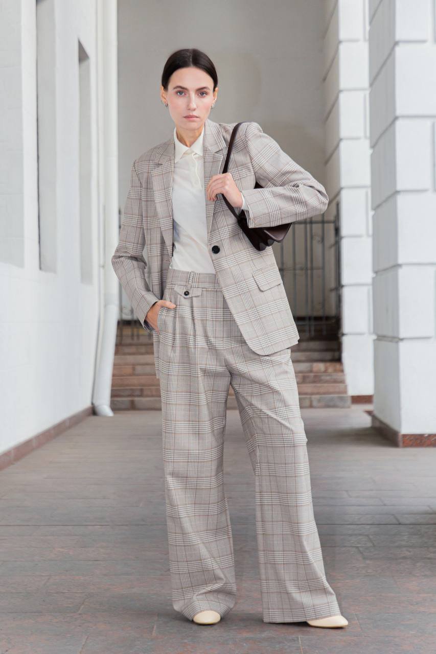 

Beige checked jacket CO