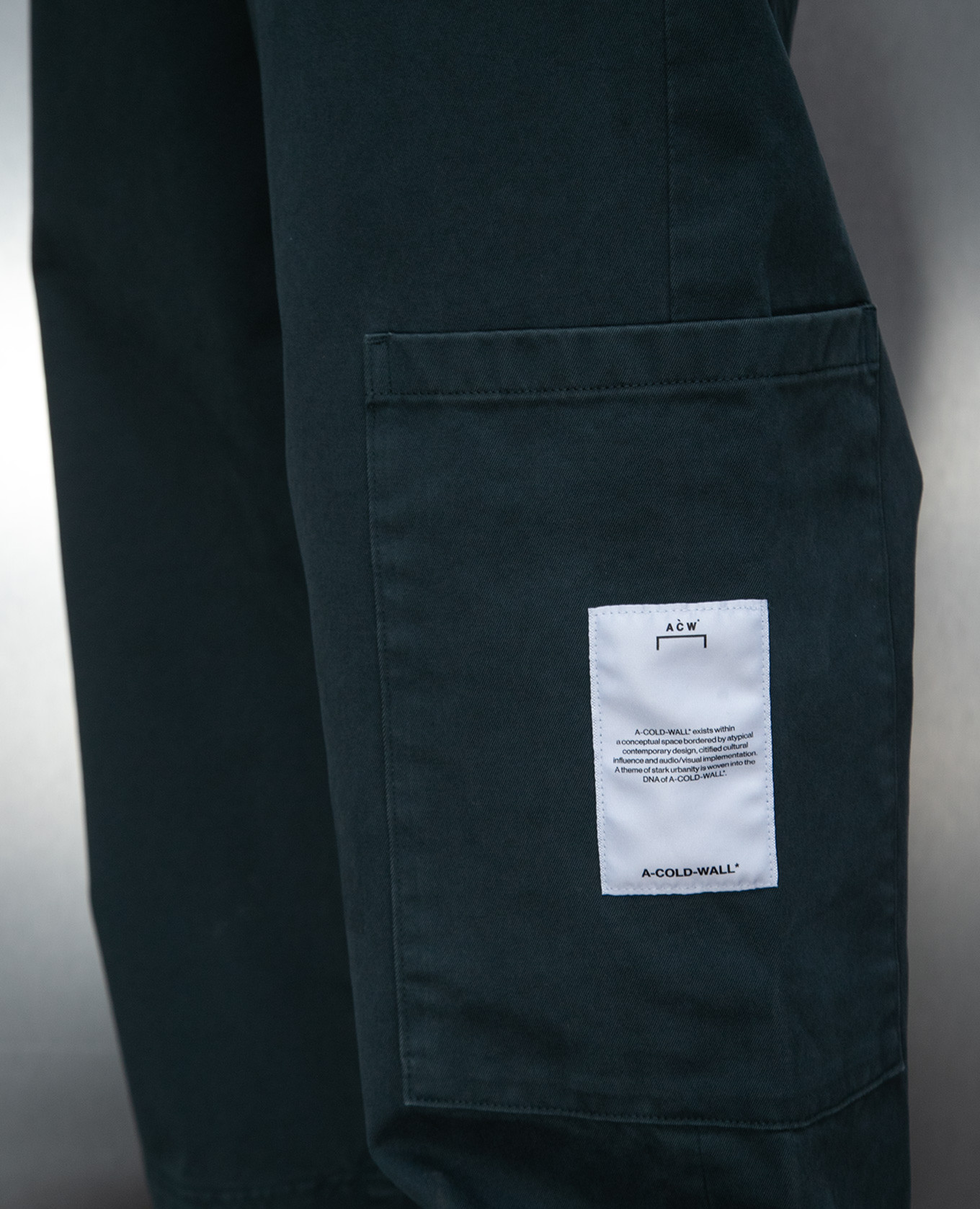 Green pants with logo patch A Cold Wall 5