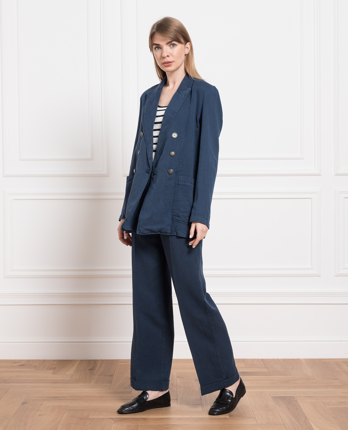 

Blue double-breasted jacket Max & Co