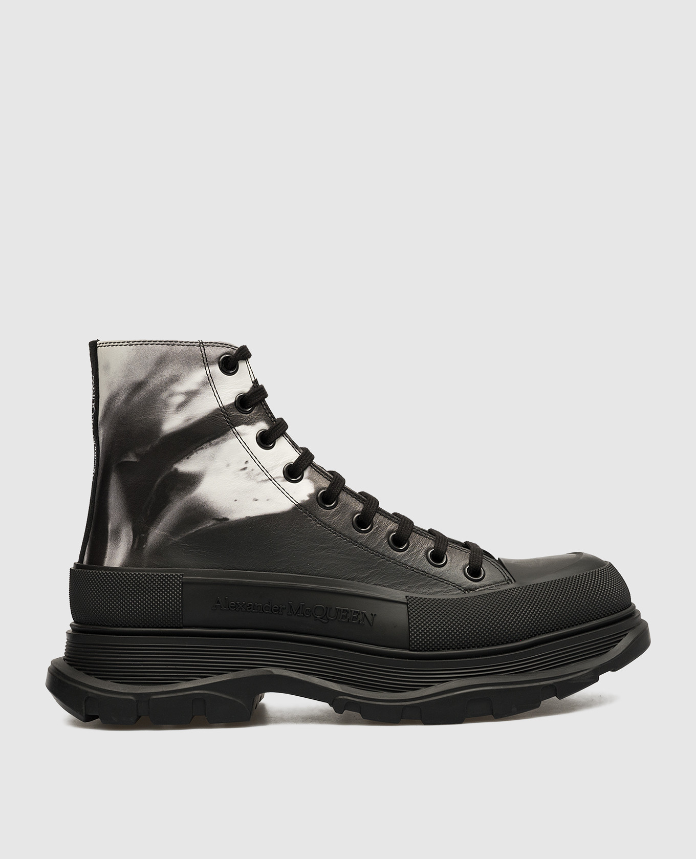 

Black Solarized Flower Tread Slick Print Leather Boots Alexander McQueen