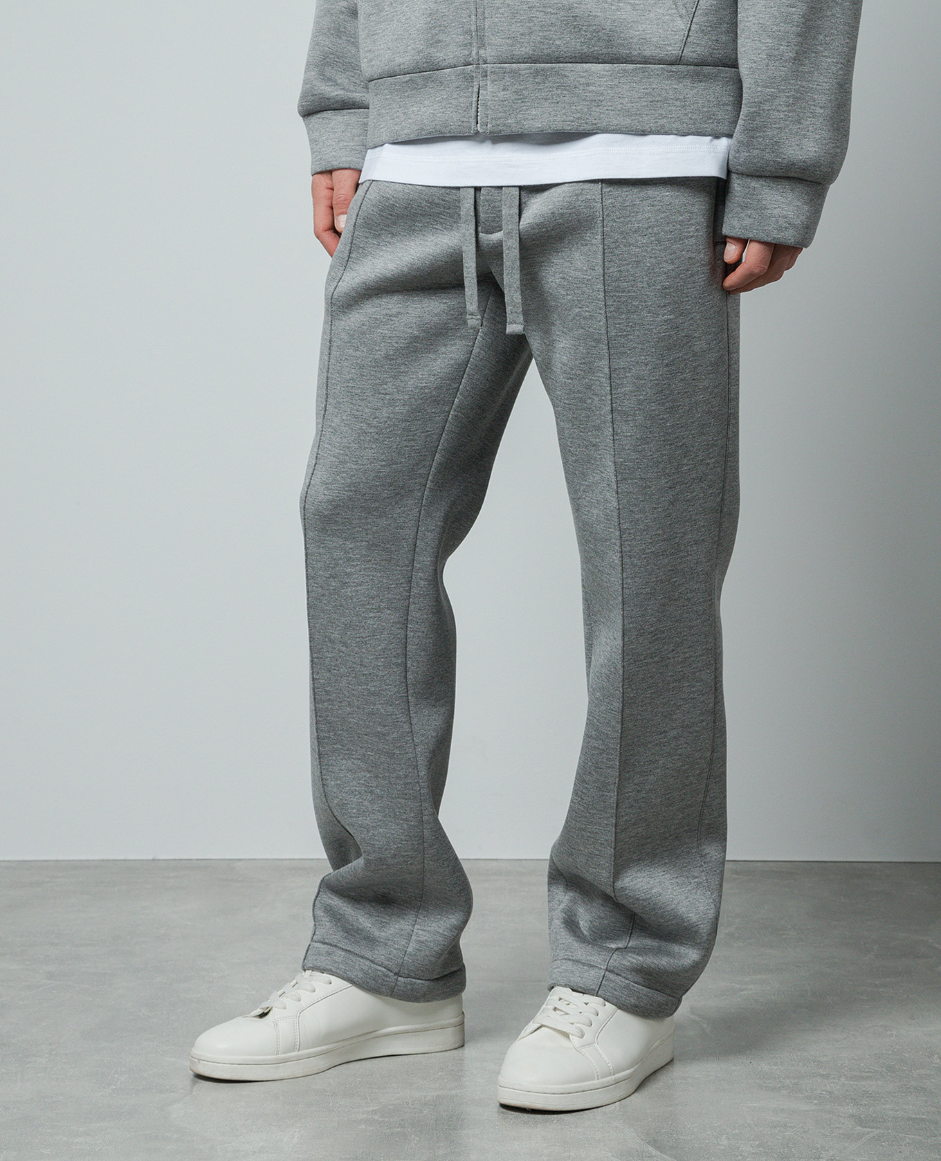 Gray sweatpants with logo patch Dolce&Gabbana 3