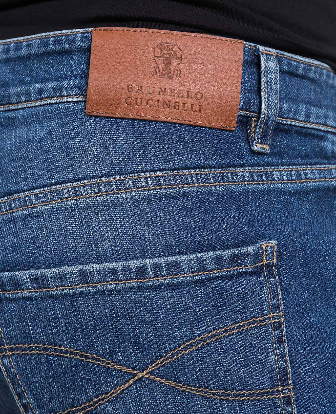 

Blue jeans with a distressed effect Brunello Cucinelli