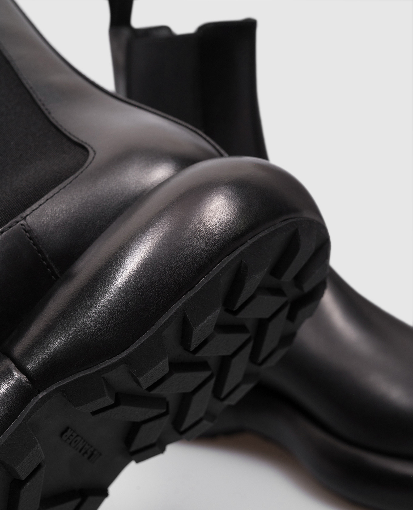 Black leather Chelsea boots Jil Sander 5