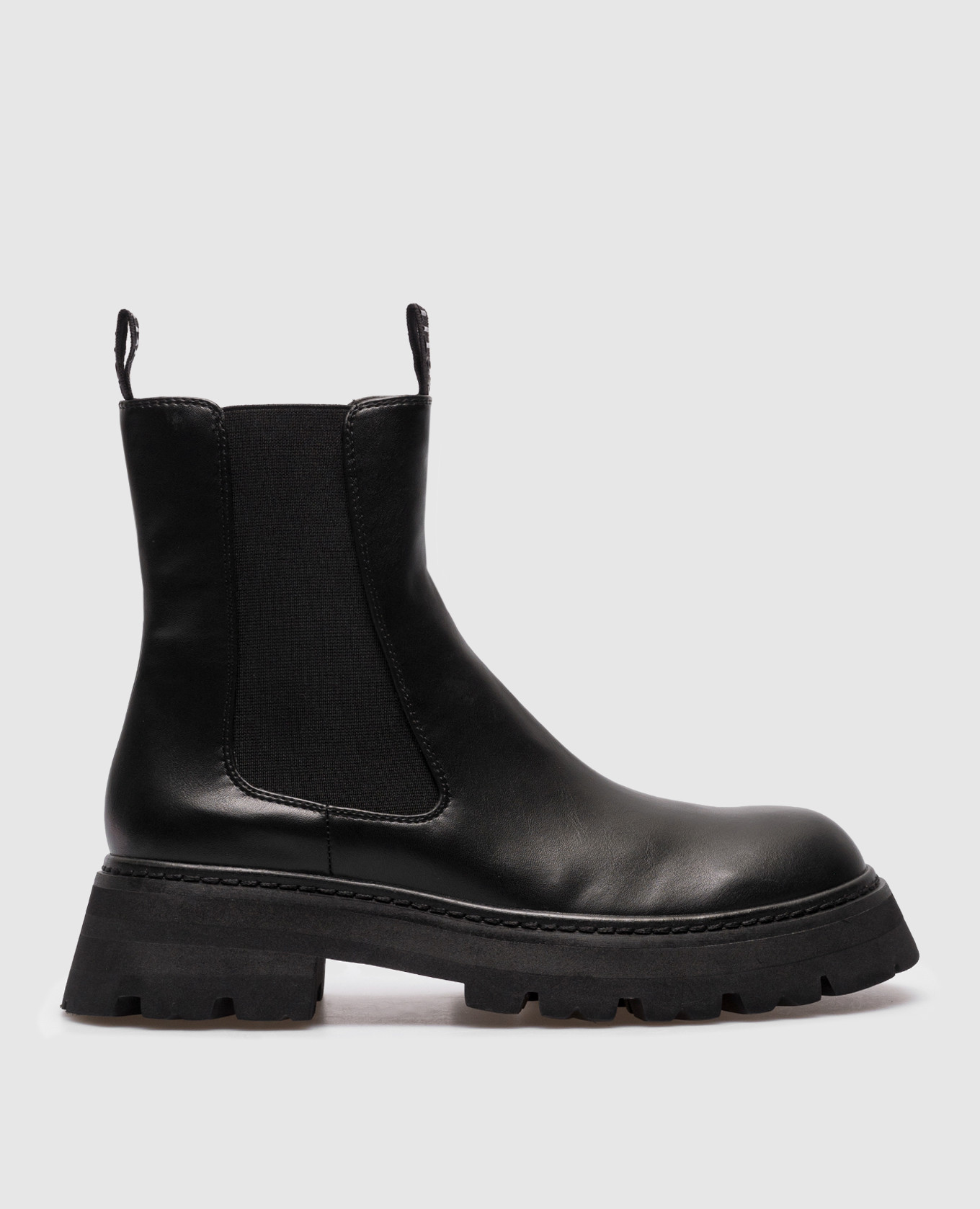 Black chelsea boots twinset actitude