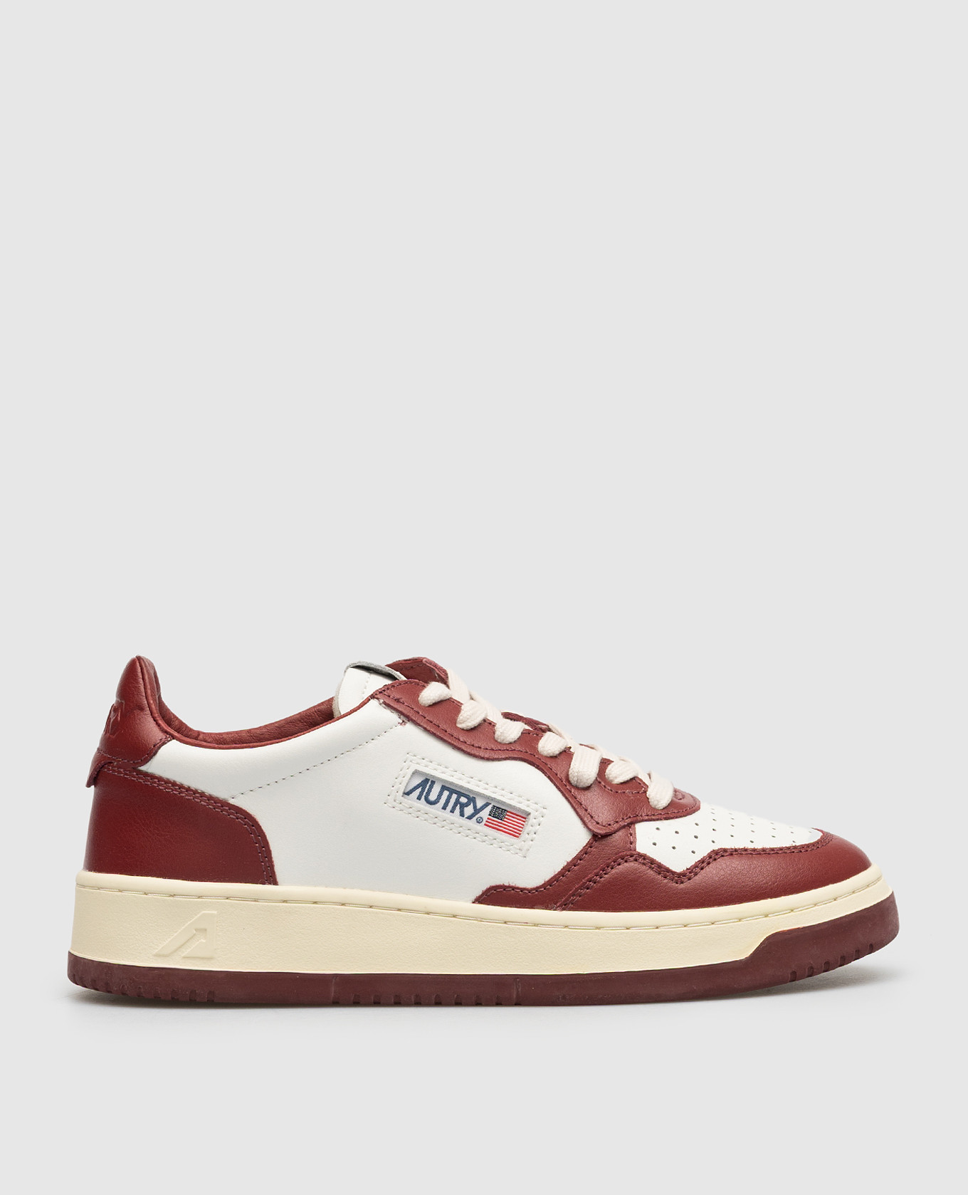 

White leather sneakers with logo AUTRY