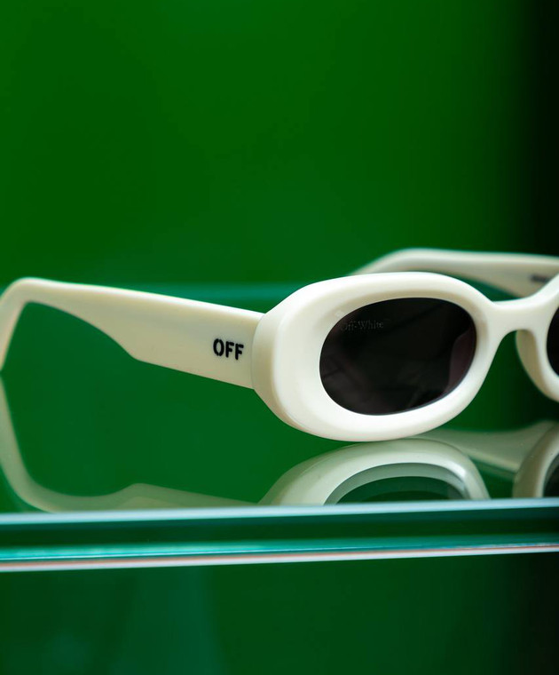 【送料&関税込】Off-White Oeri087 Amalfi Sunglasses - Unisex Buy Off-White ACCRA OERI027 1007 Sunglasses