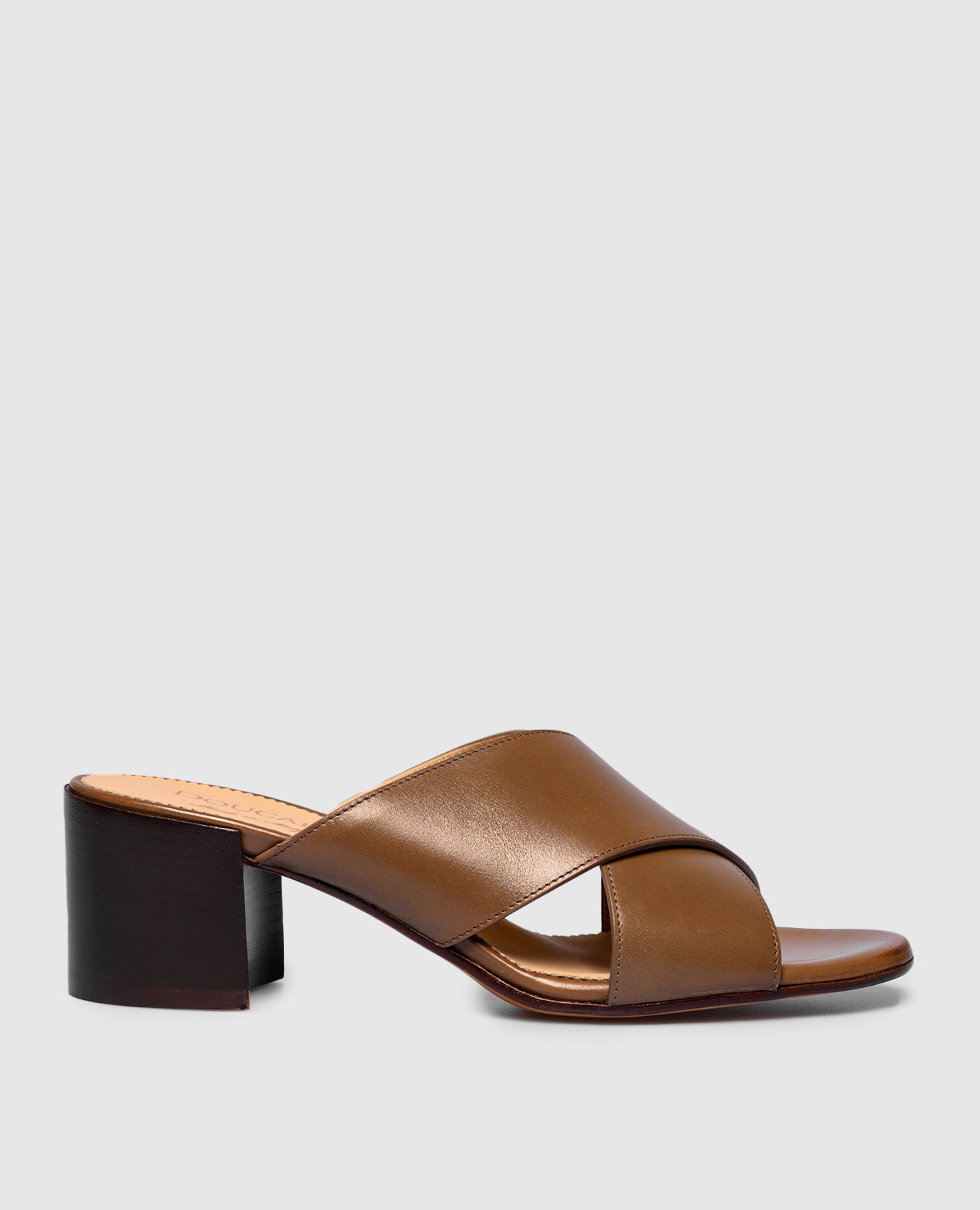 Ieftin Doucal's Brown heeled sandals