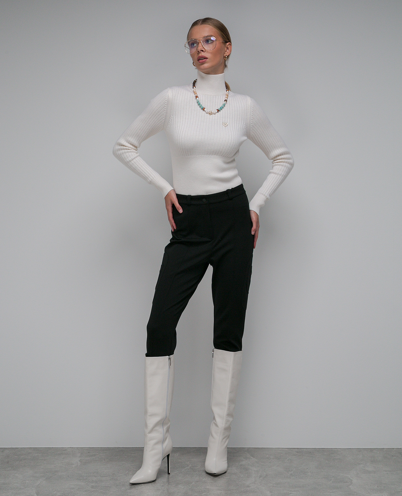 

White wool golf with logo Casablanca
