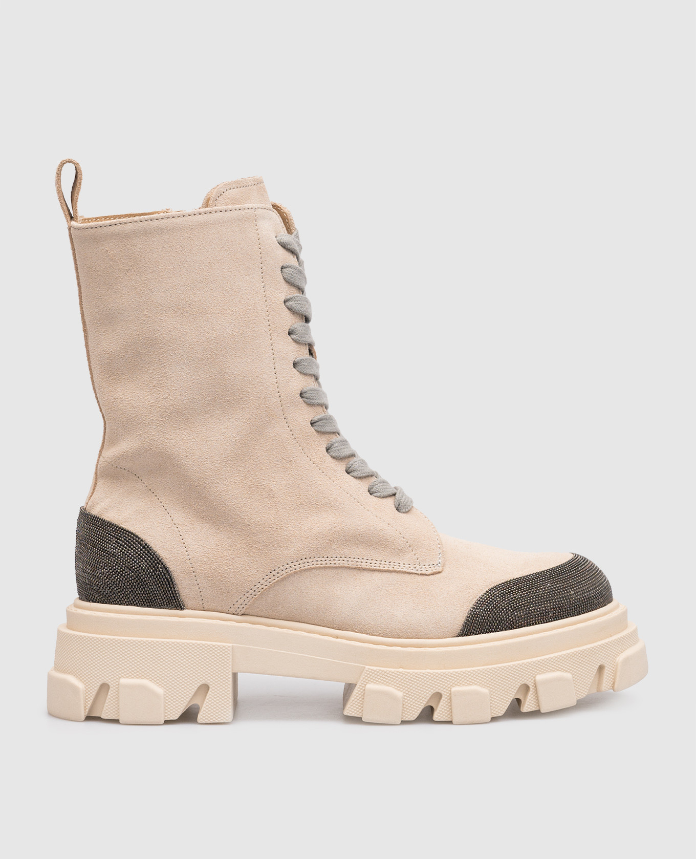 Beige suede boots with monil chain babe pay pls
