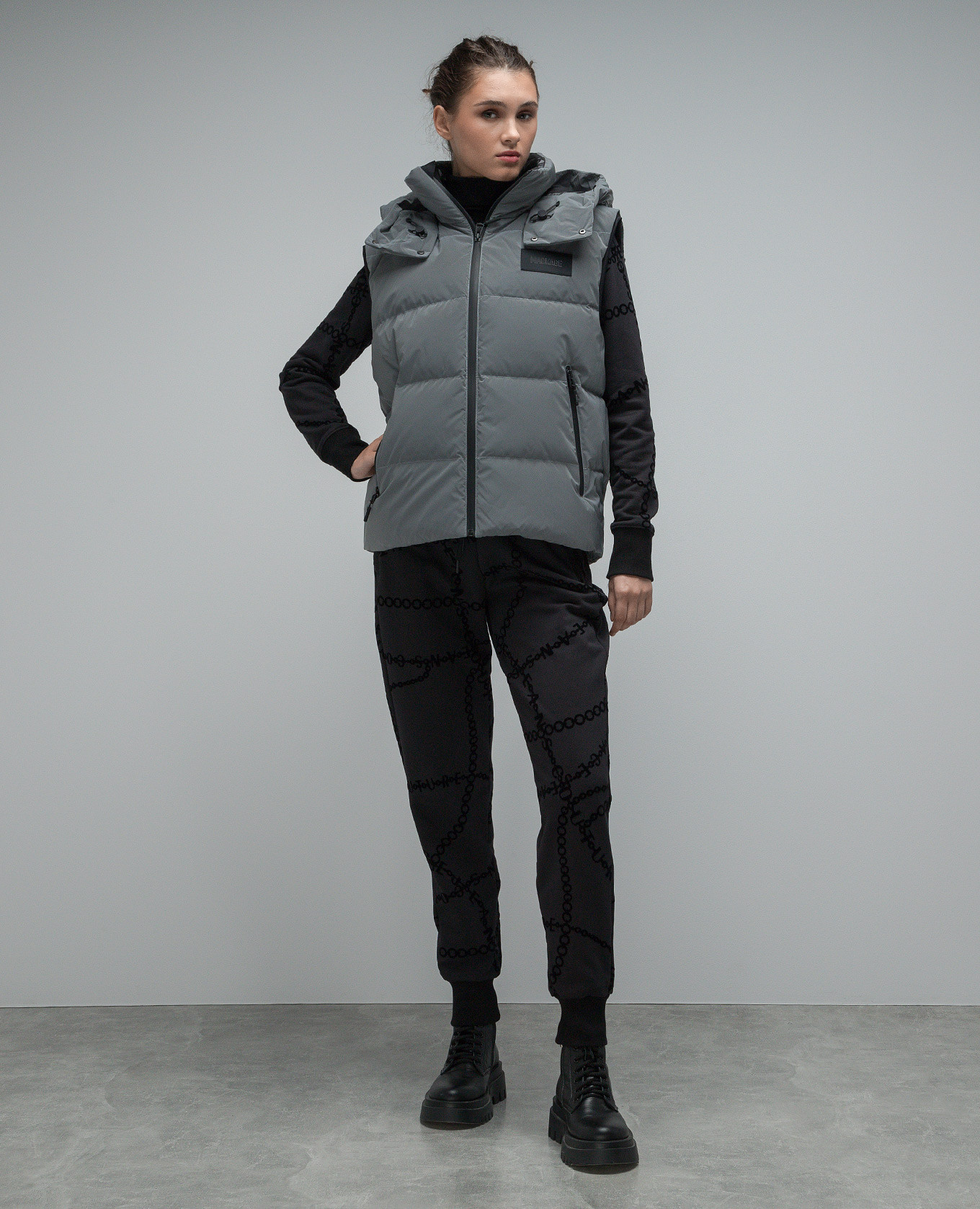 

Hugh-Rf Logo Down Vest in Gray Mackage, Grey