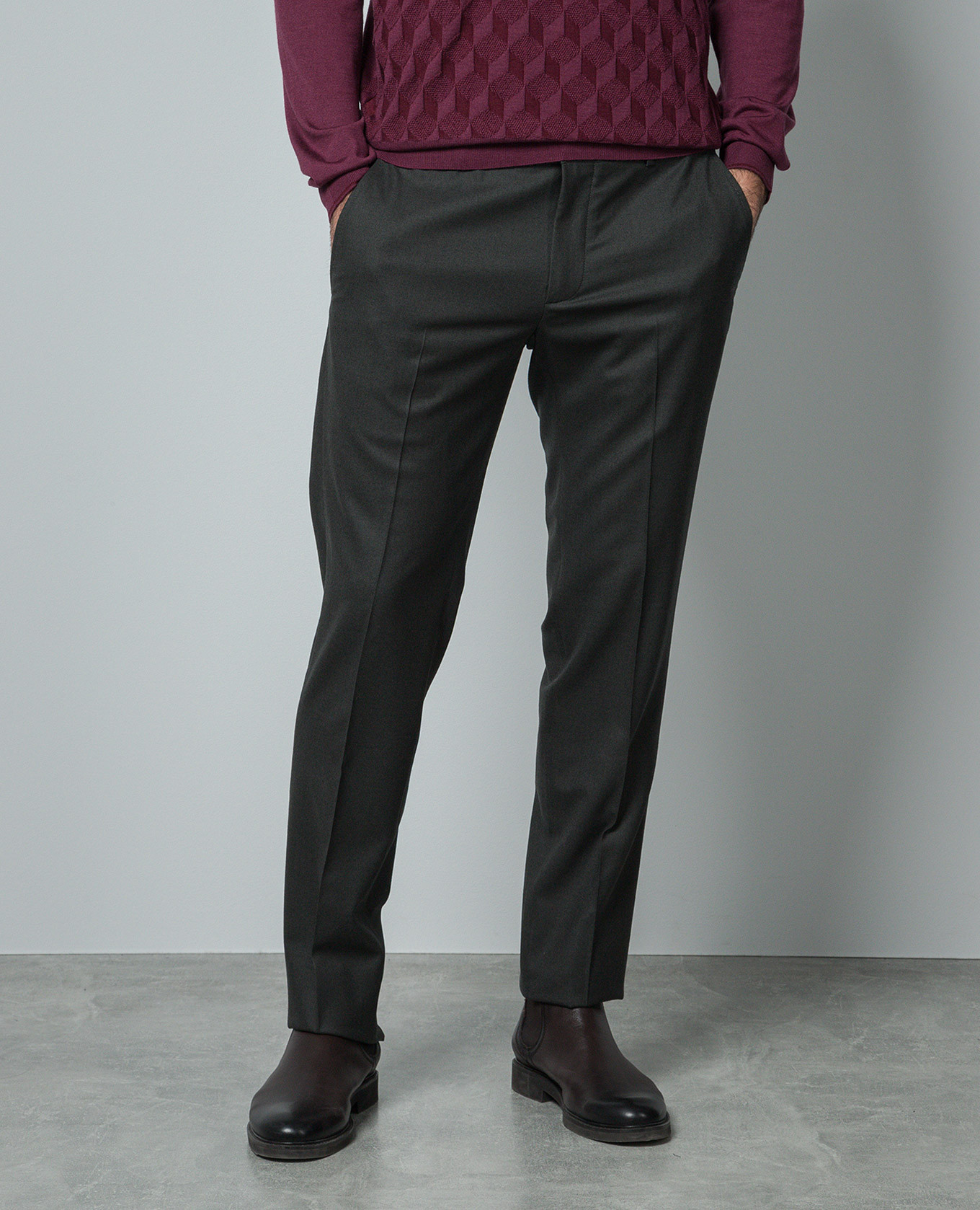 

Khaki wool trousers with metallic logo Stefano Ricci