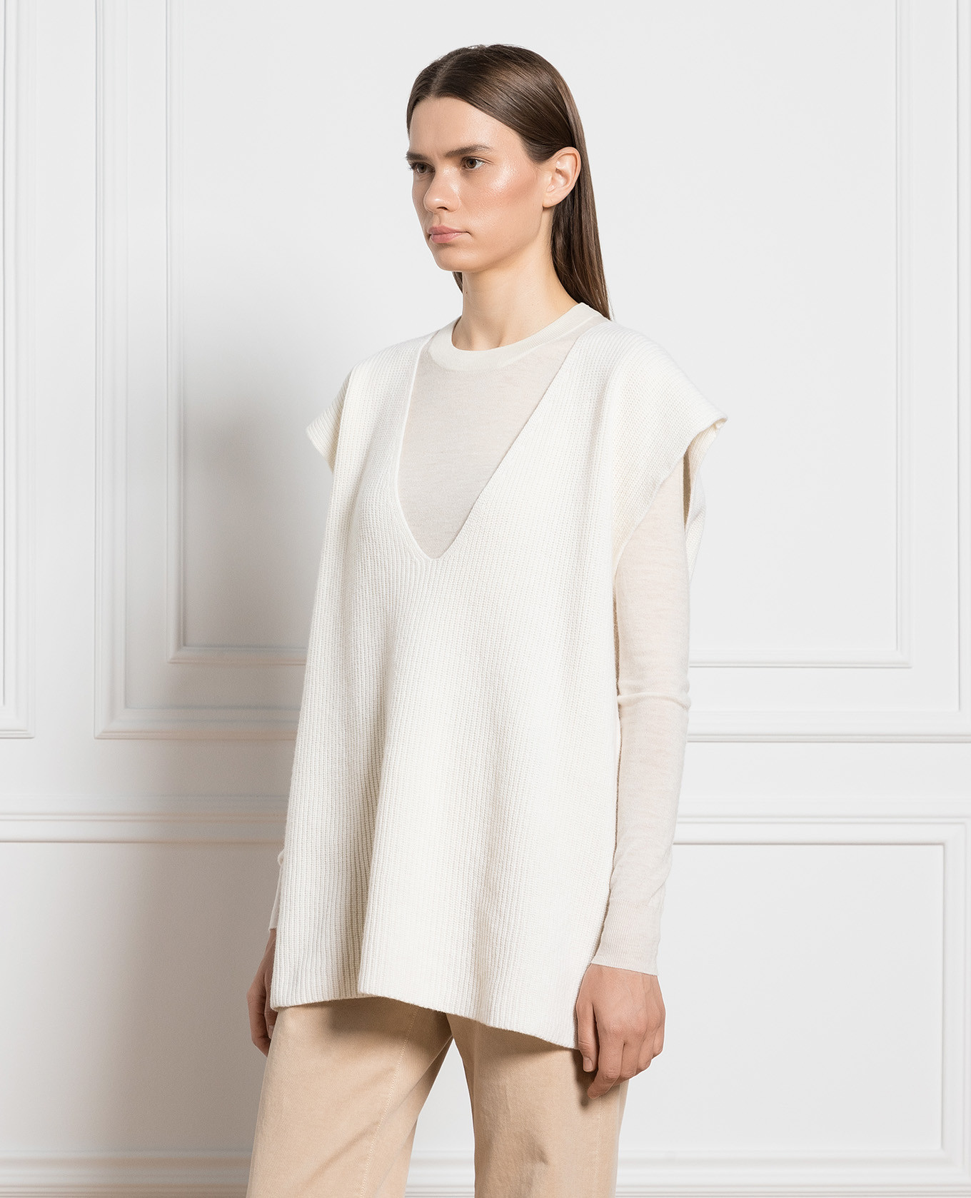 

White vest made of wool Ballantyne