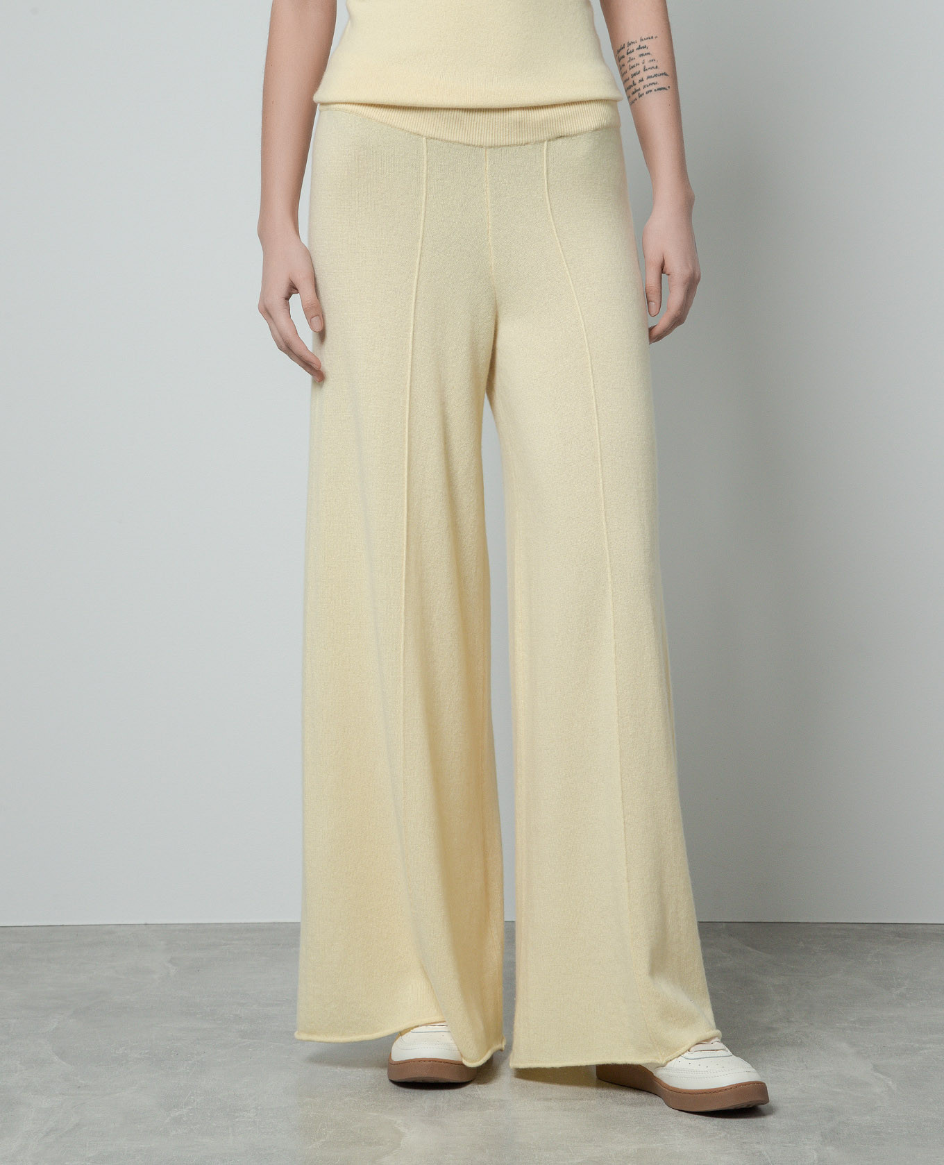 

Ilaria yellow cashmere pants LISA YANG