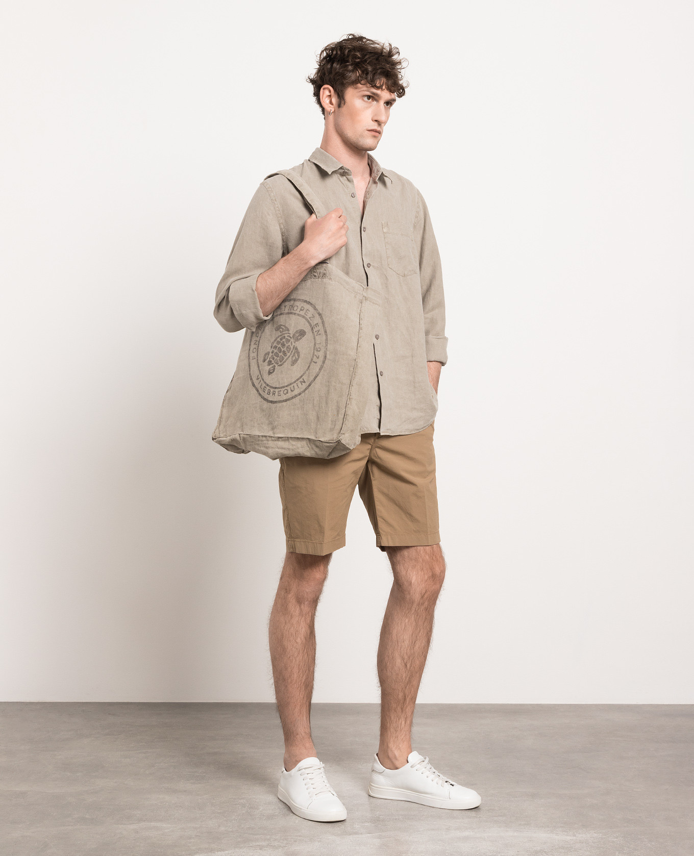 Caroubis khaki linen shirt Vilebrequin 2