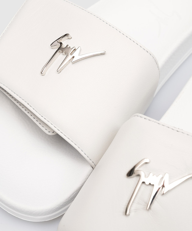 Giuseppe Zanotti Ivory Flip Flops