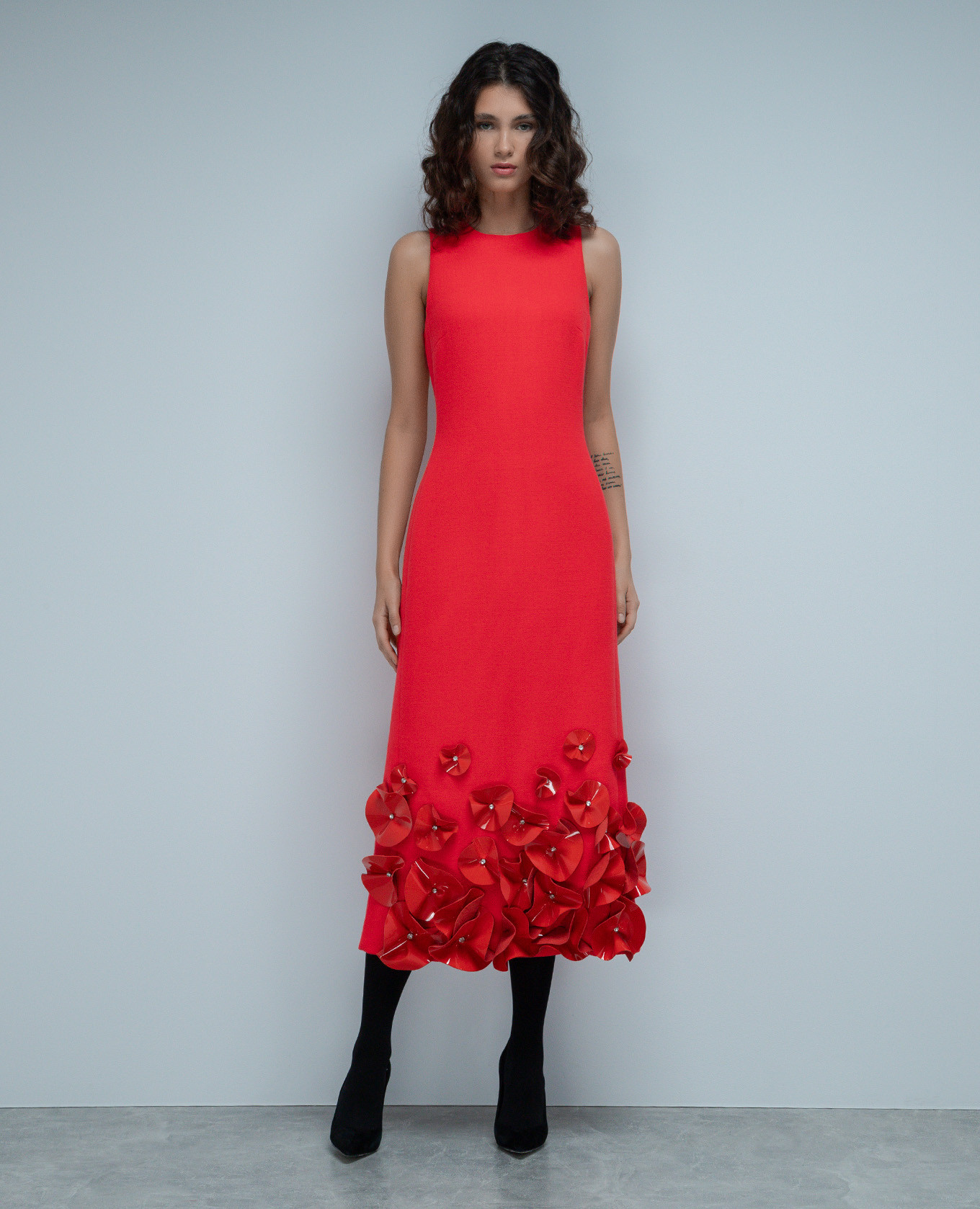 

Red dress made of wool with floral appliqué David Koma