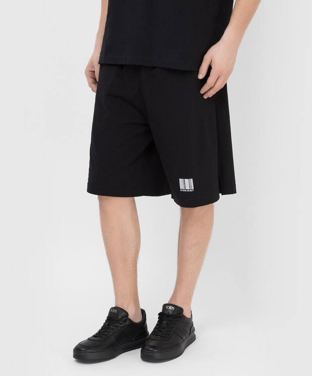 VTMNTS - Black Barcode Print Shorts VL12PA500B - shop with 