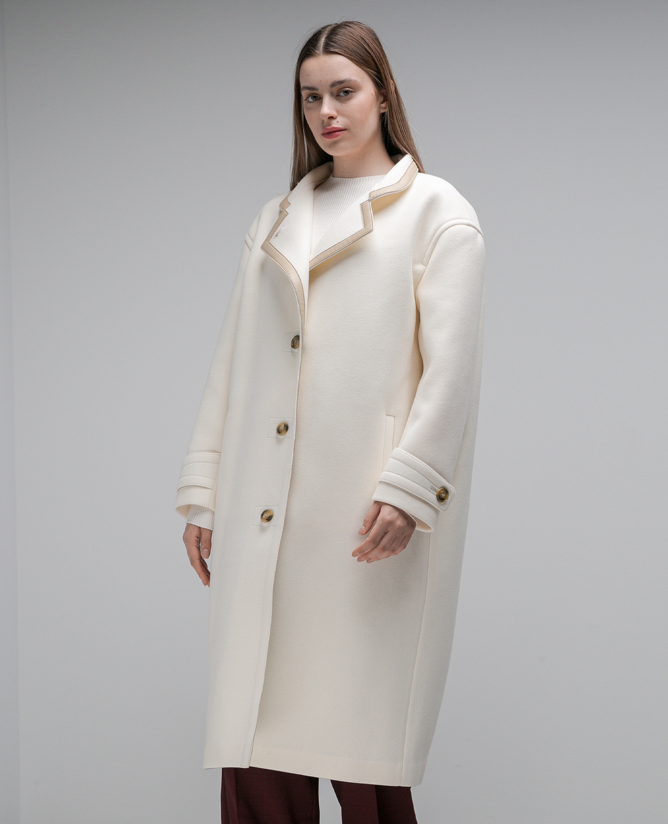 White coat made of wool Yves Salomon 3