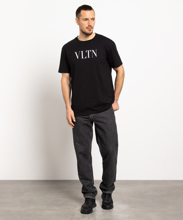 Valentino - Black t-shirt with contrast VLTN logo print