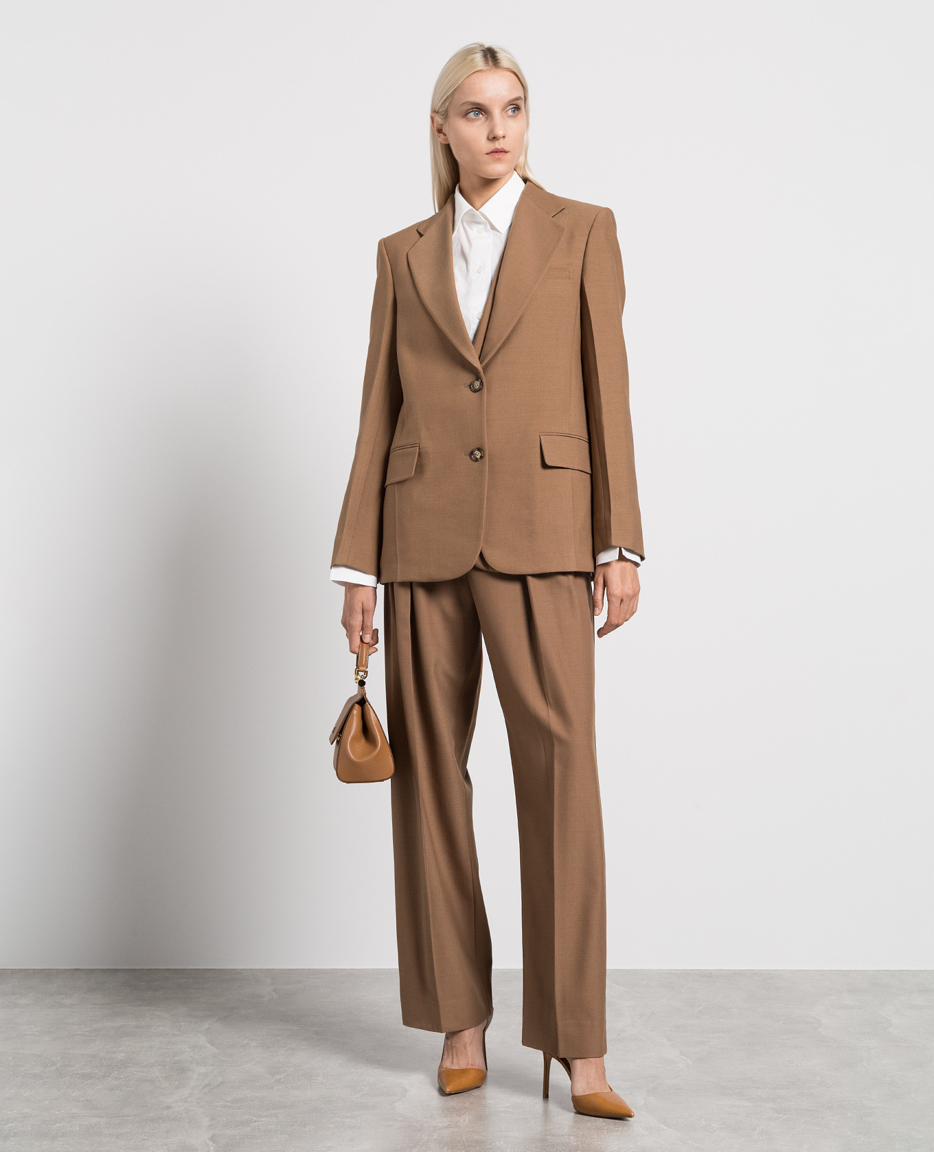 Brown jacket Victoria Beckham 2