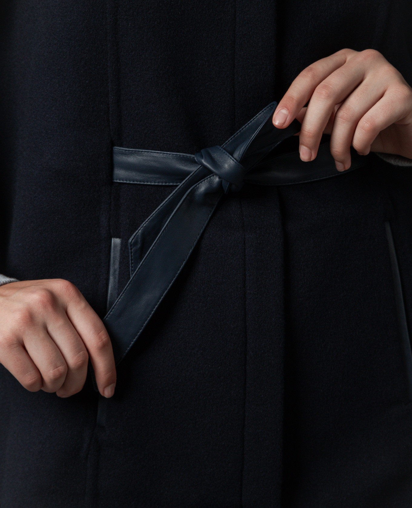 Blue wool and cashmere cape Enrico Mandelli 5